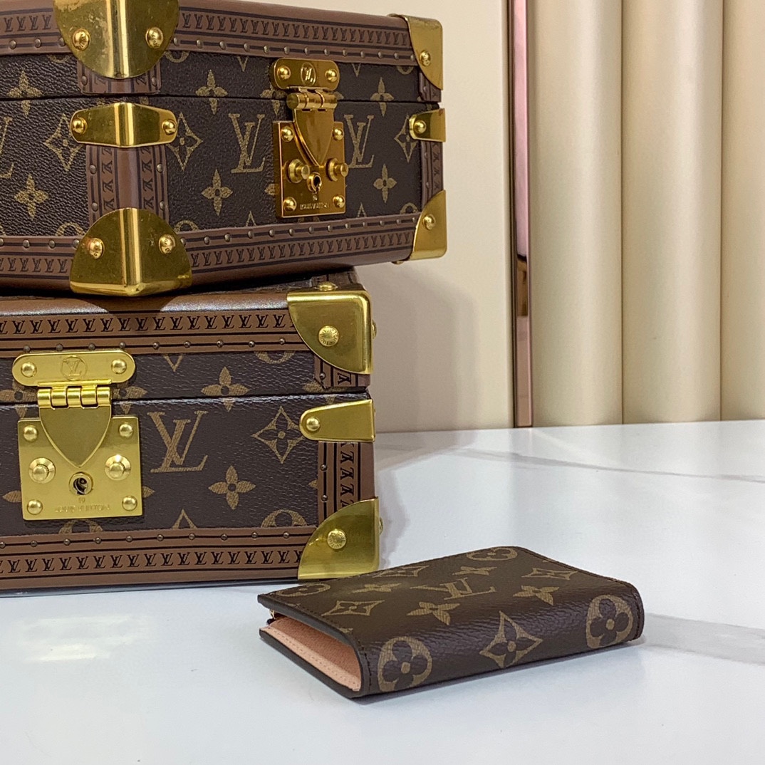 Louis Vuitton Noa Compact Wallet Monogram Canvas Leather Coin Purse 6 i1727614492 8243 5