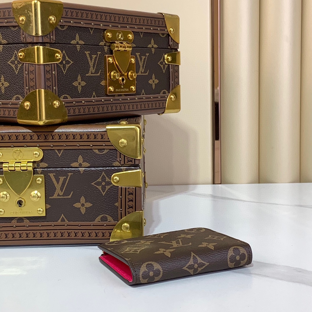 Louis Vuitton Noa Compact Wallet Monogram Canvas Brown 6 i1727614511 8892 1