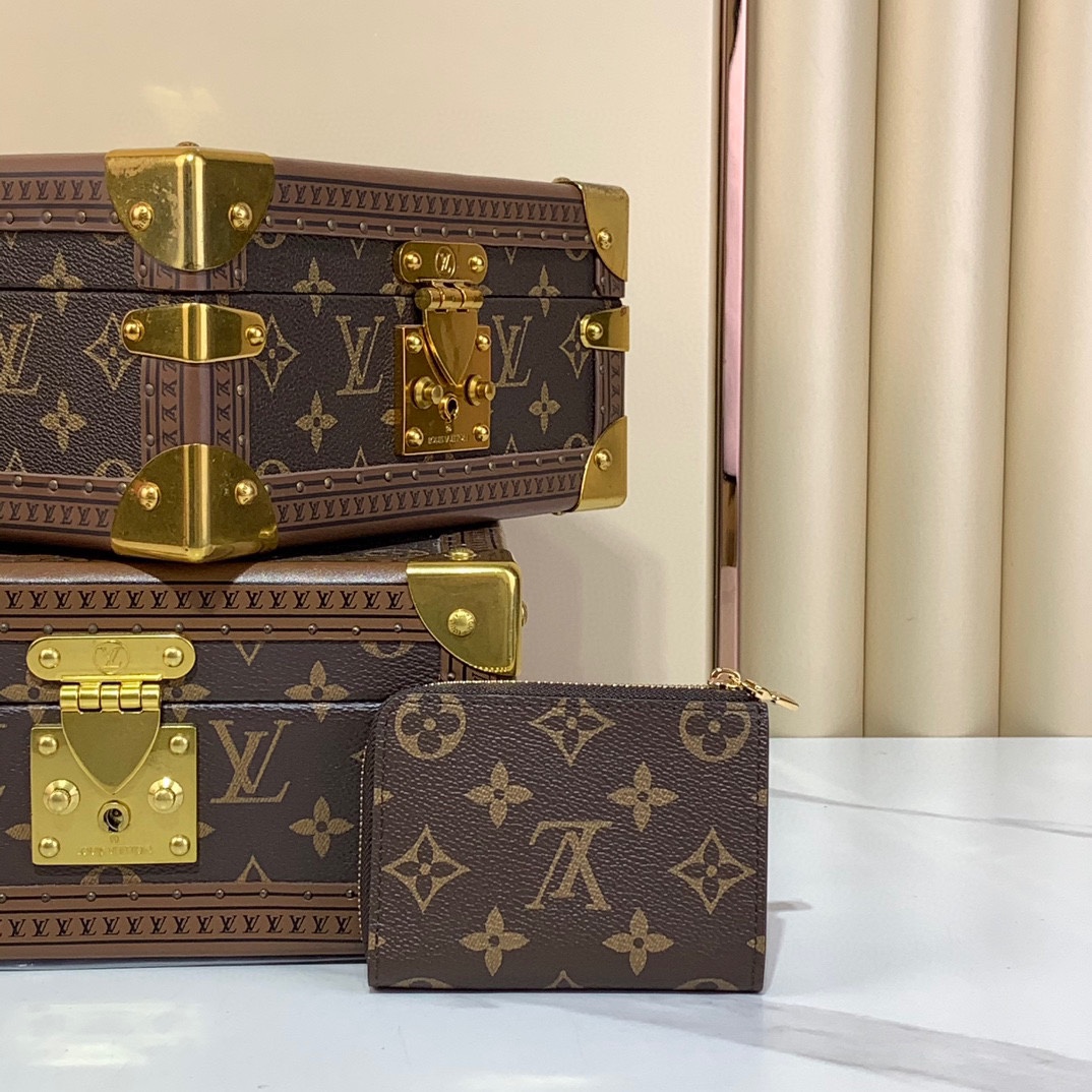 Louis Vuitton Noa Compact Wallet Monogram Canvas Leather Zip Card Holder 3 i1727614540 294 2