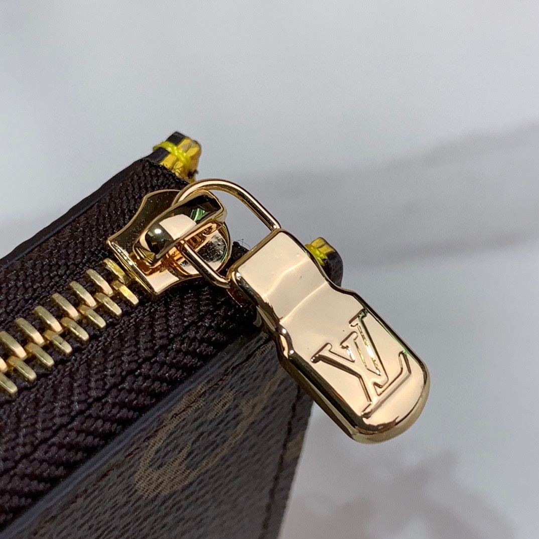 Louis Vuitton Noa Compact Wallet Monogram Canvas Leather Zip Card Holder 5 i1727614592 9826 3