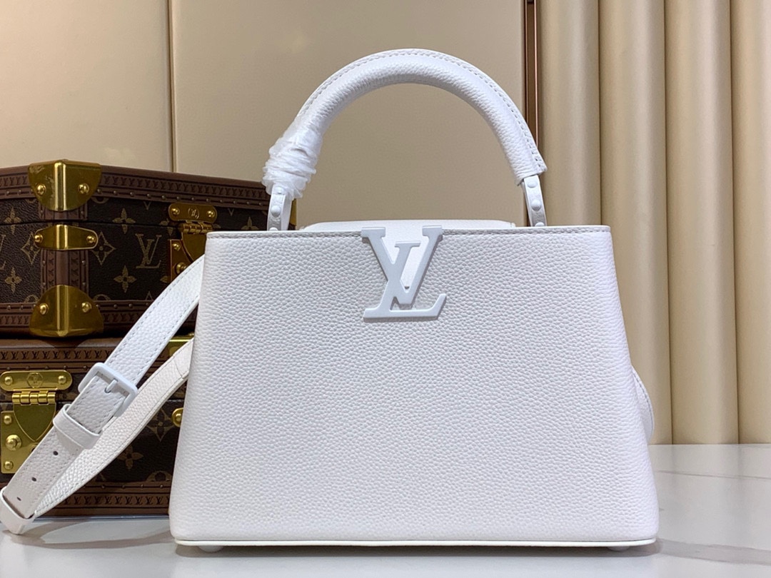 Louis Vuitton LV Capucines Bolsos de mano Negro Blanco Taurillon Cuero de vaca Mini M25255