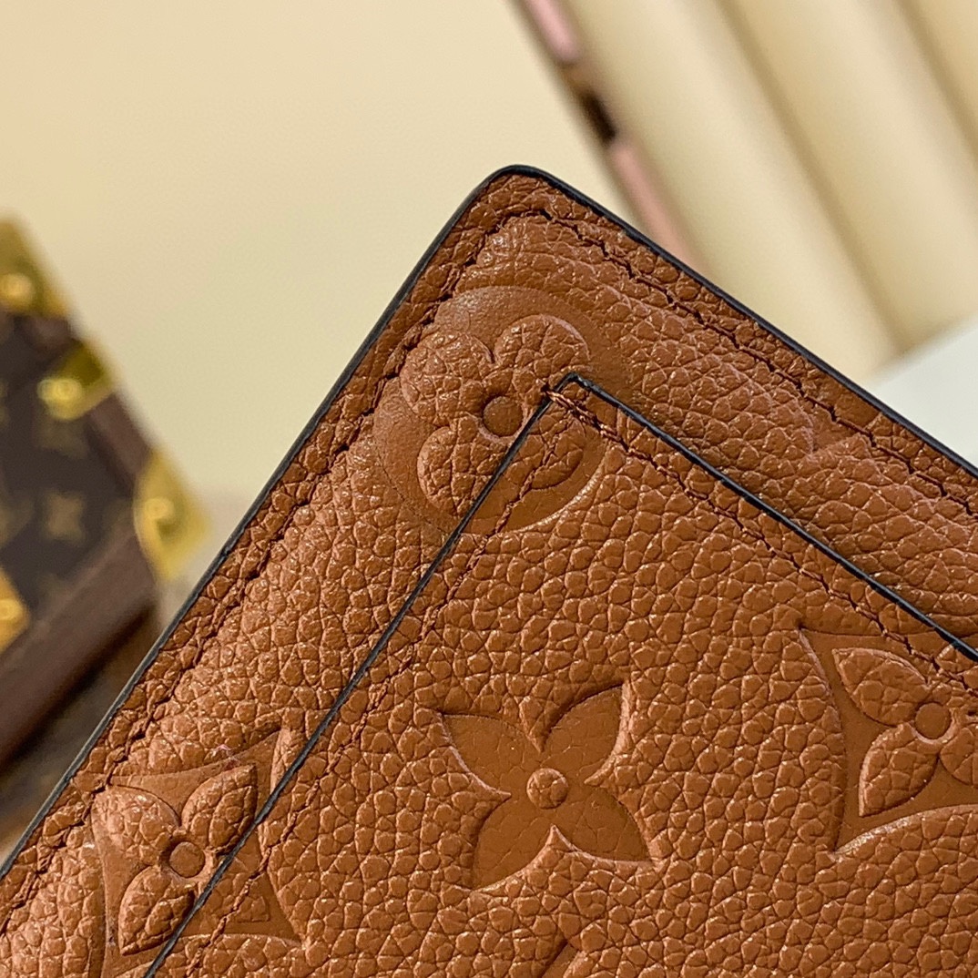 Louis Vuitton Cléa Wallet Monogram Unplant Leather Compact Purse M83362 6 i1730021030 1701 7