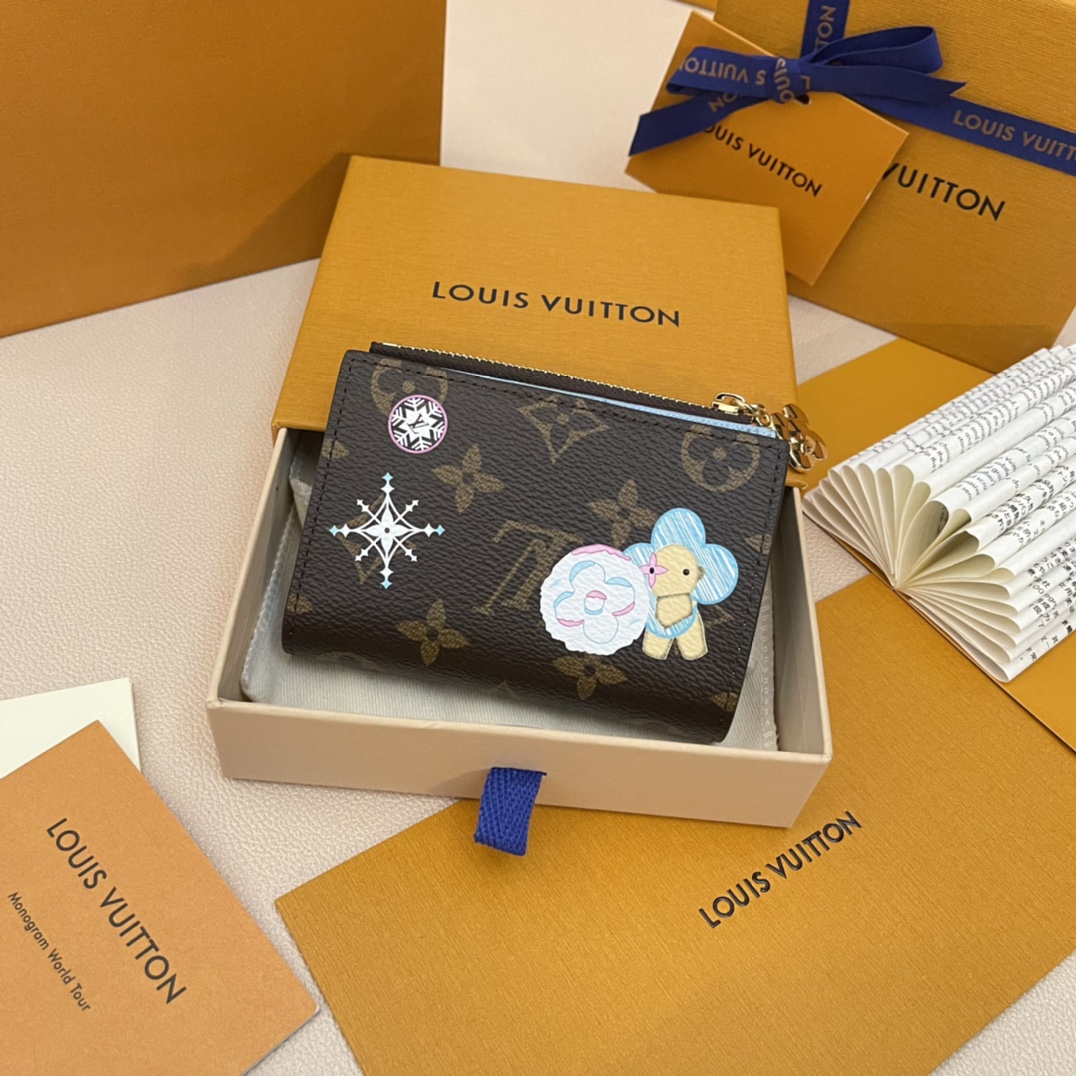 Louis Vuitton Lisa Wallet Monogram Canvas Snow Show Limited Edition 3 i1731334091 3716 7