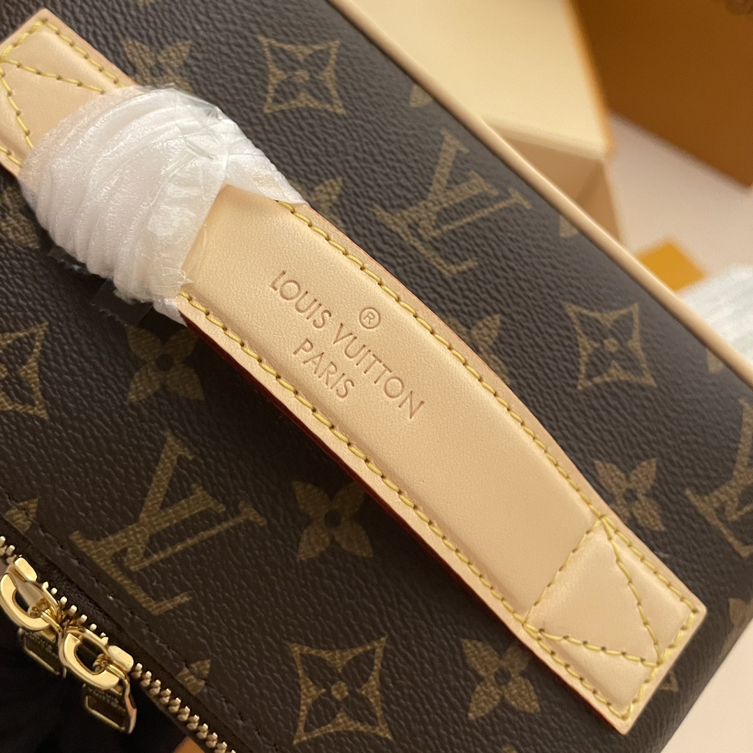 Louis Vuitton Toiletry Pouch Monogram Canvas Travel Bag, 24 x 13 x 13 cm 6 i1733490318 7330 2