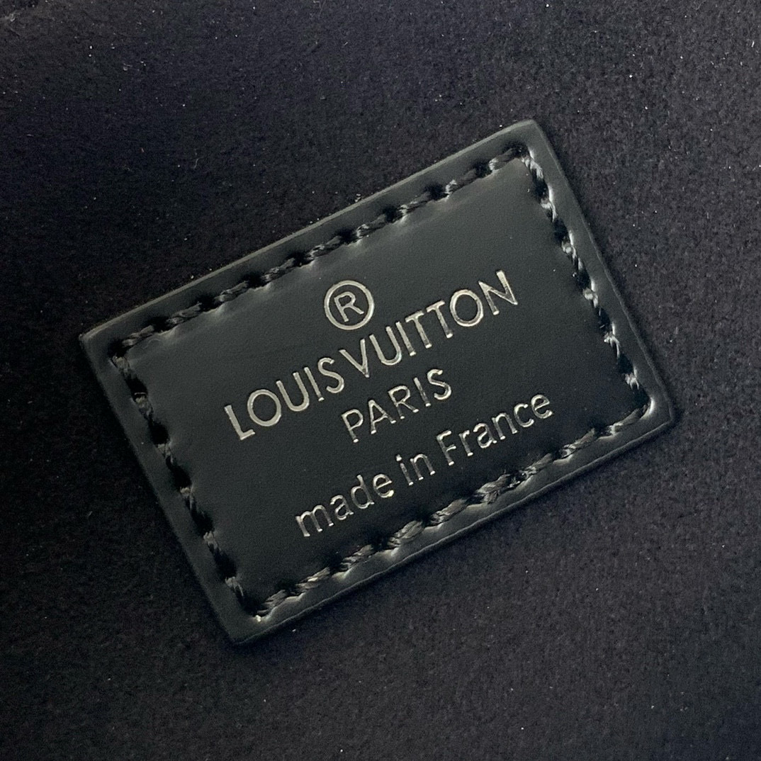 Louis Vuitton Noé MM Bucket Bag in Epi Leather with Removable Wallet 10 i1735891161959 8809 0 8