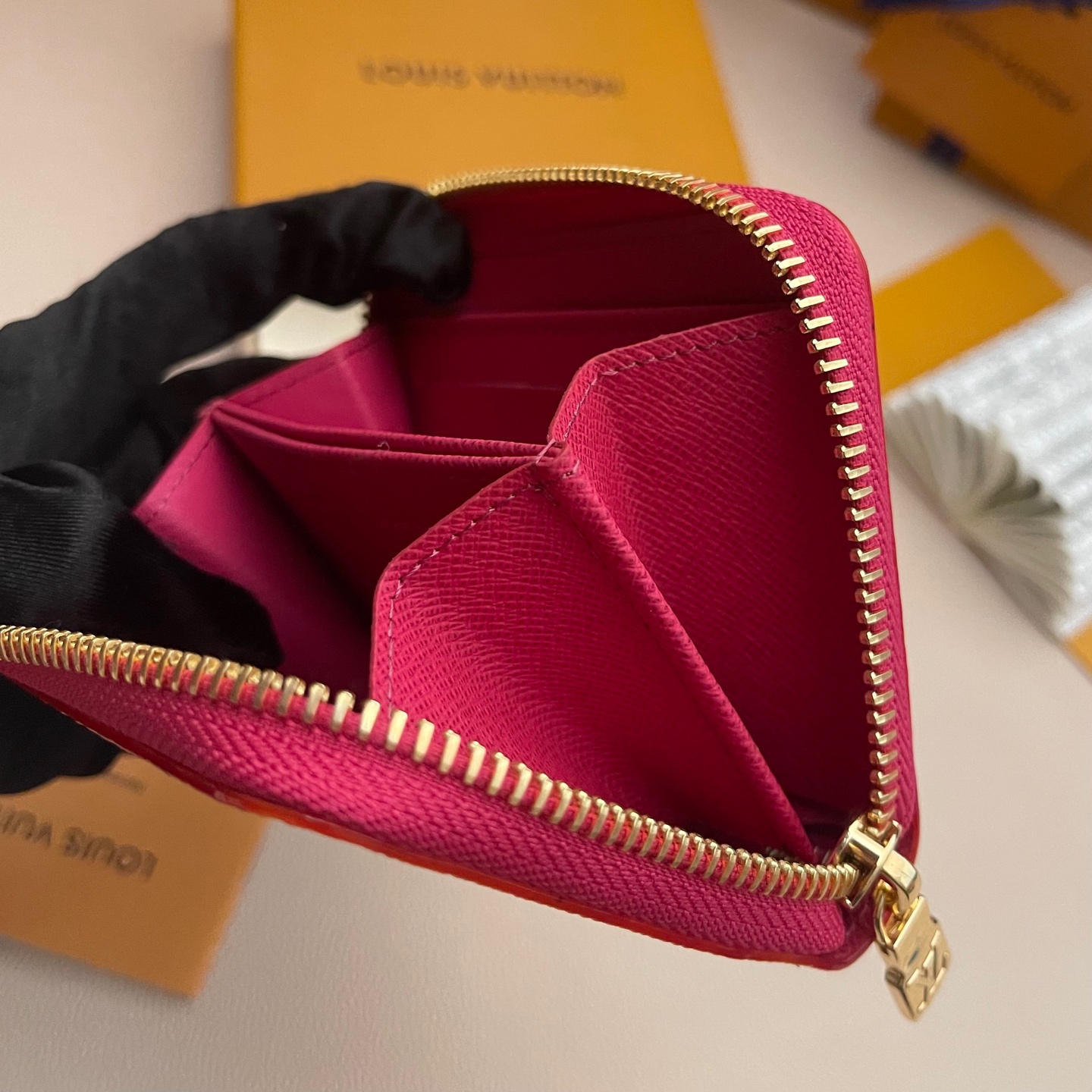 Louis Vuitton Zippy Coin Purse Monogram Canvas Multicolor M13409 8 i1736532095976 2389 0 5