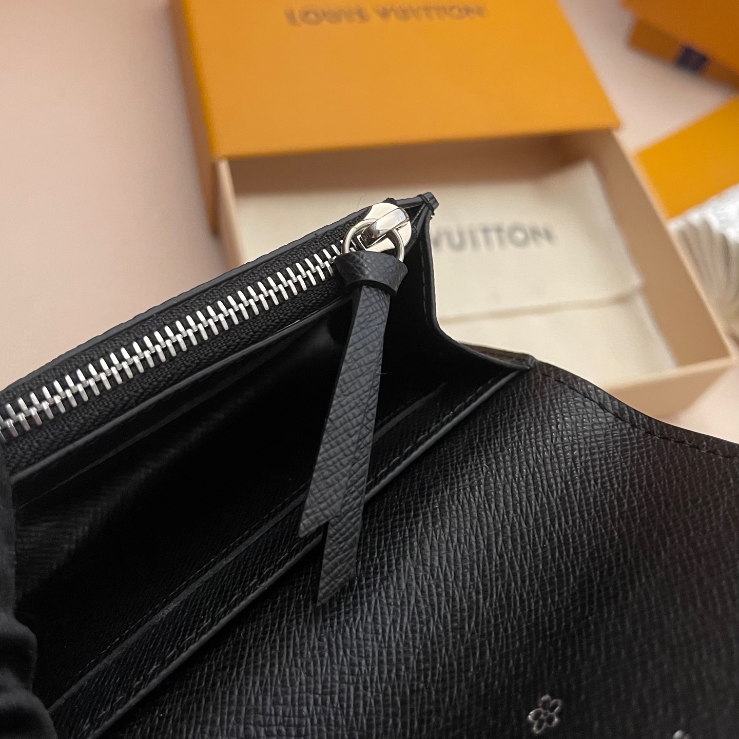 Louis Vuitton Rosalie Coin Purse Murakami Edition - Compact & Stylish Wallet 8 i1736532334004 4100 0 6
