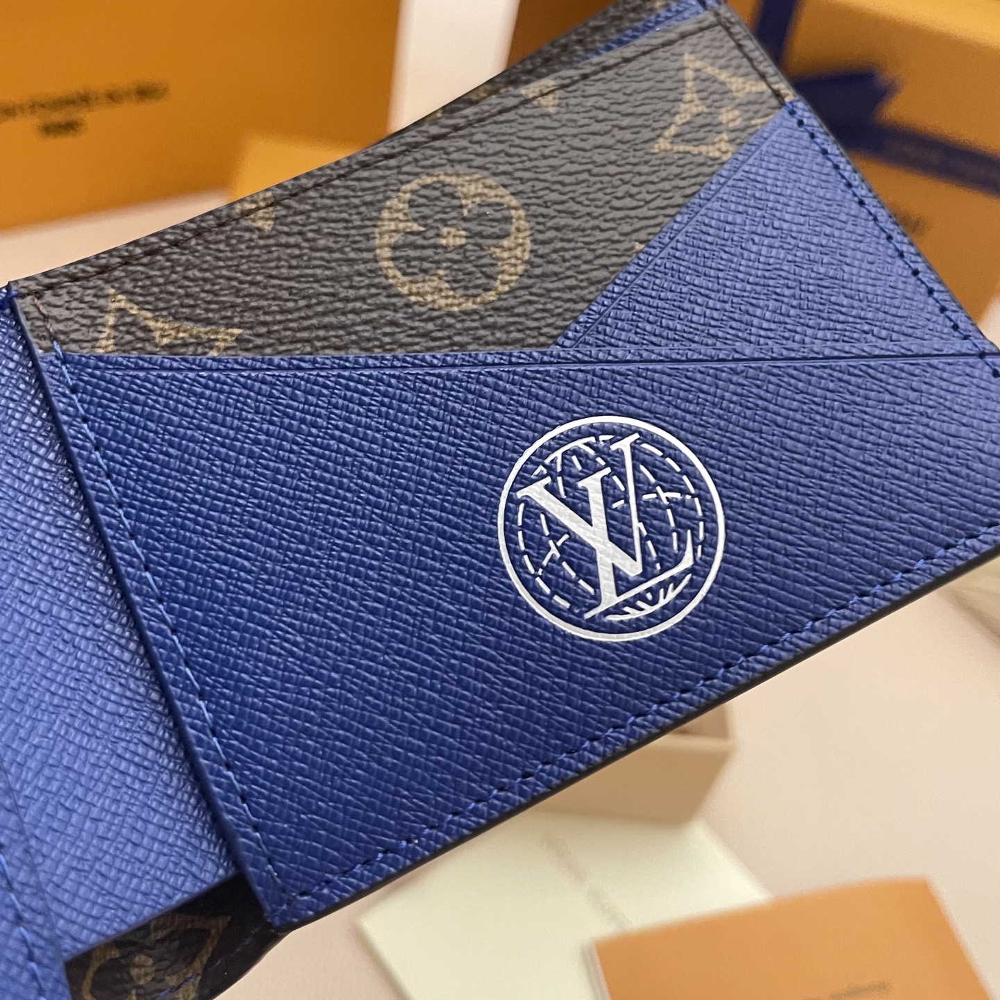 Louis Vuitton Slender Wallet with Eight Card Slots - N00142 7 i1740748668982 2980 0 3