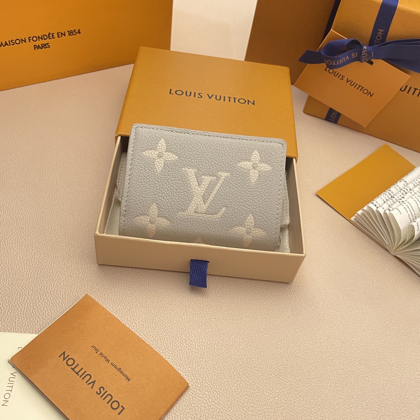 Louis Vuitton Cléa Wallet, Soft Leather, Compact Design, Stylish and Functional 3 i1741015780423 9339 0 1