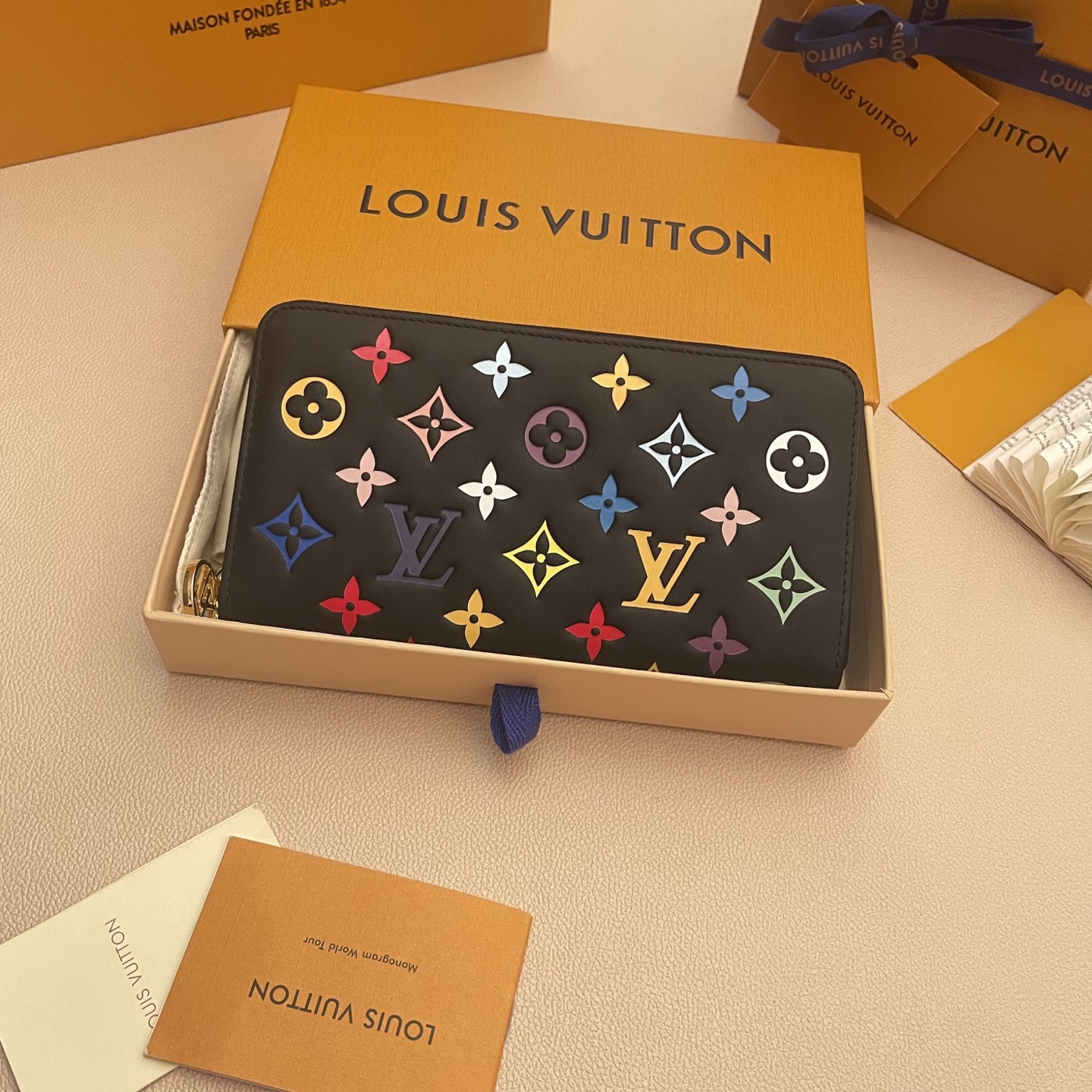 Louis Vuitton Zippy Wallet Monogram Embossed Leather Black/Multi-color 1 i1742751212051 3871 0 0
