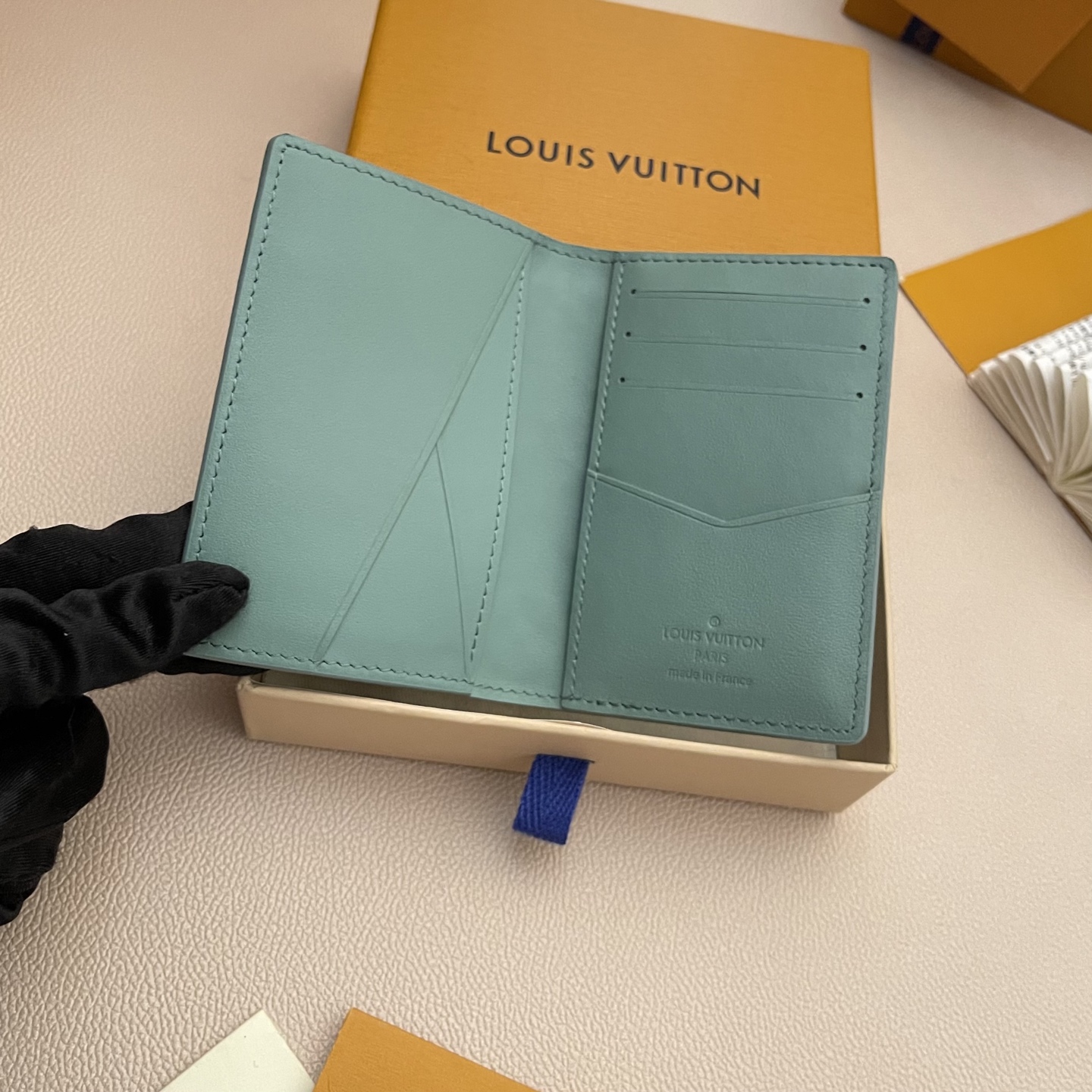 Louis Vuitton Taurillon Leather Pocket Organizer Wallet - Green/Khaki 4 i1743595559610 6830 0 3
