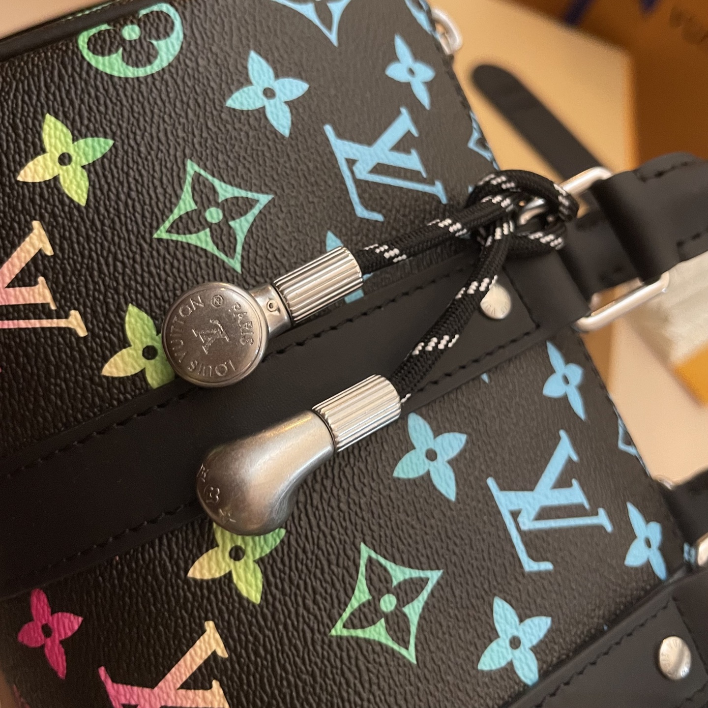 Louis Vuitton Keepall Bandoulière 25 Iridescent Monogram Black Leather Bag 7 i1744639435689 4830 0 4