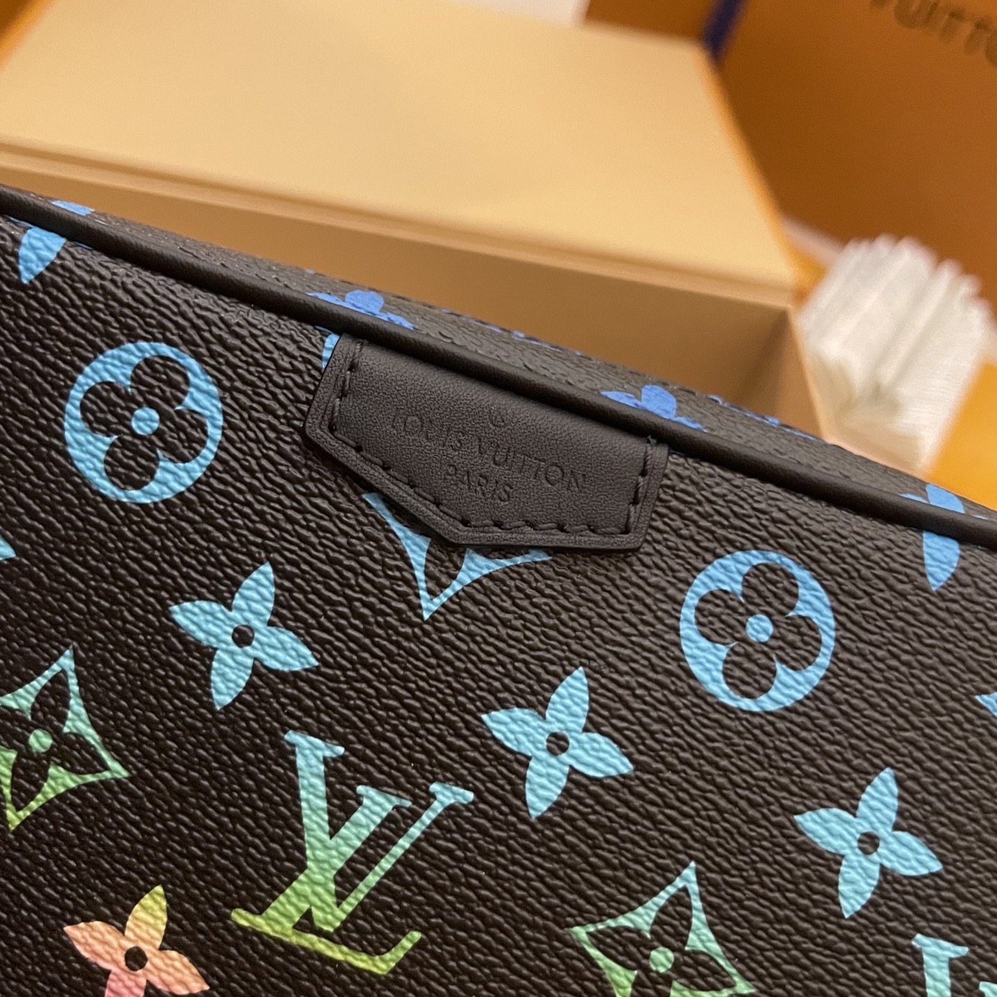 Louis Vuitton Trocadero Mini Camera Bag, Monogram Iridescent, 20 x 13 x 6.5 cm 4 i1745434474587 8265 0 3