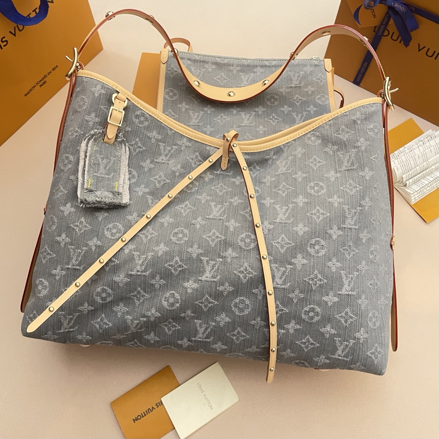 Louis Vuitton Carryall Denim Bag: Stylish, Spacious, and Functional Tote 1 i1745762209324 8416 0 0