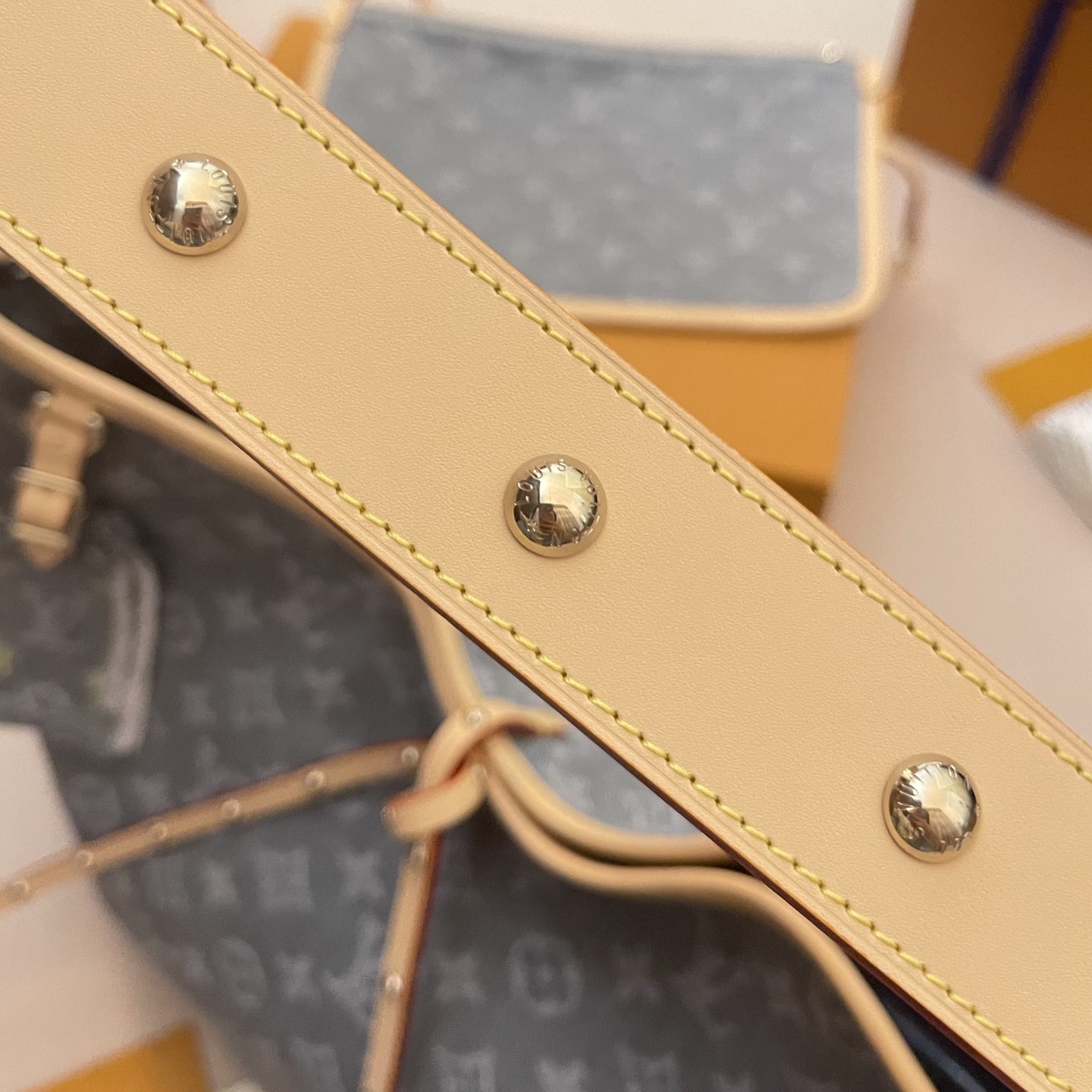 Louis Vuitton Carryall Denim Bag: Stylish, Spacious, and Functional Tote 6 i1745762211346 7010 0 5