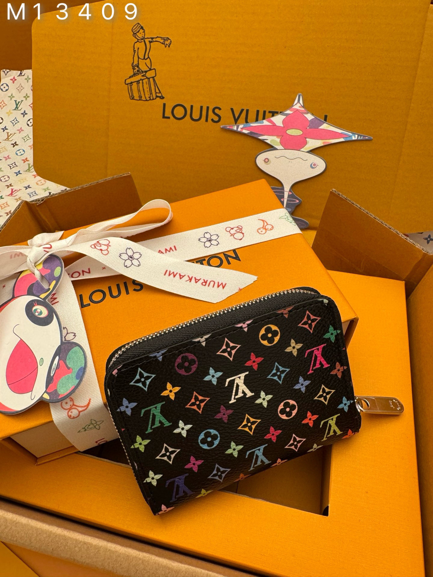Louis Vuitton Zippy Coin Purse Multicolor Monogram Wallet, Compact & Stylish 3 i1746194518761 4961 0 8