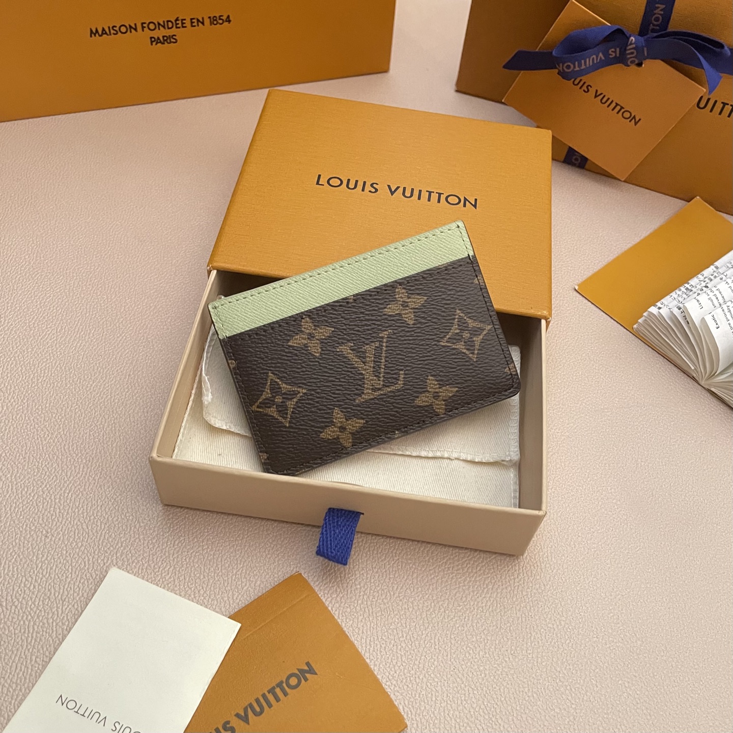 Louis Vuitton Takashi Murakami Cherry Blossom Monogram Card Holder Wallet 3 i1746369572589 3621 0 1