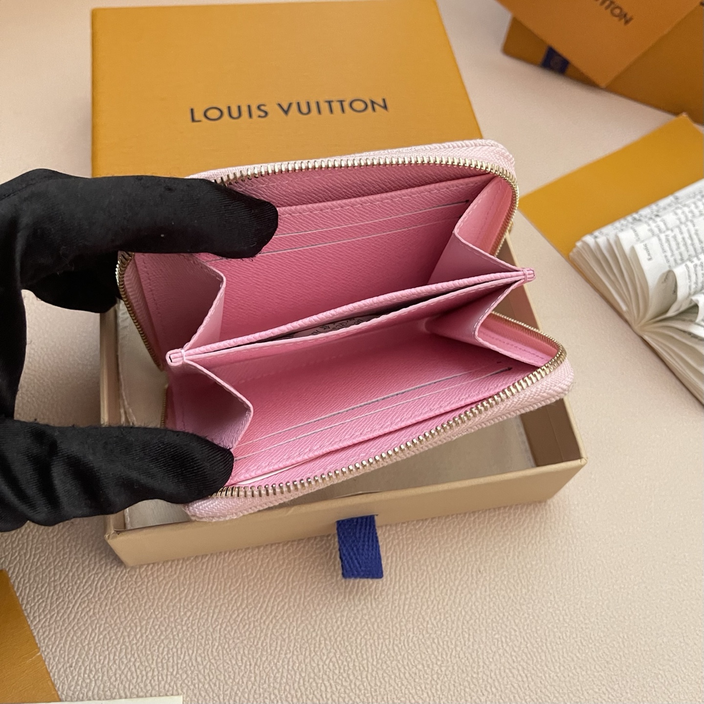 Louis Vuitton Zippy Coin Purse Monogram Denim Pink Leather Wallet 8 i1747044899969 5997 0 5