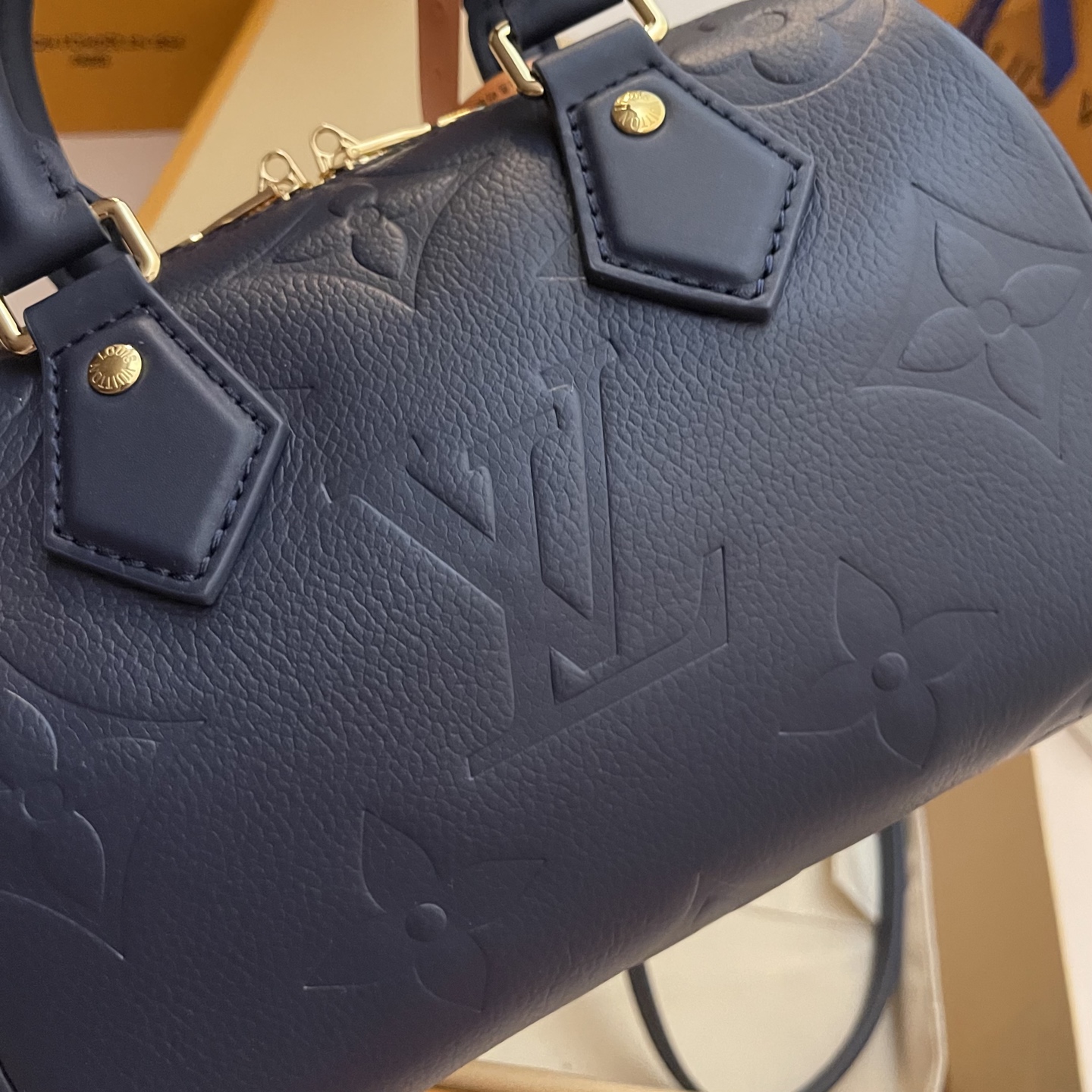 Louis Vuitton Speedy Bandoulière 20 Pillow Bag - Monogram Empreinte Leather 5 i1747229007676 8227 0 4