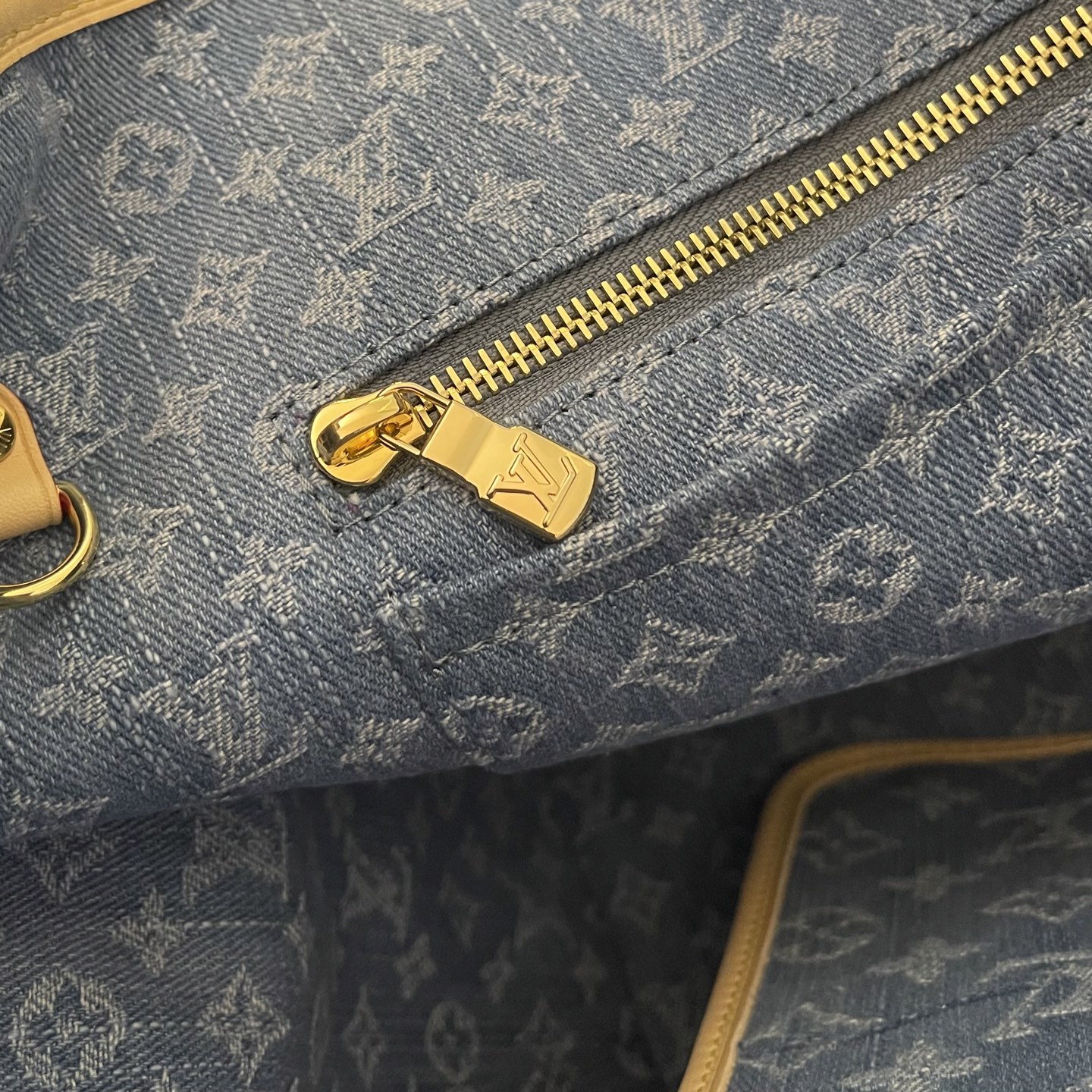 Louis Vuitton Neverfull MM Shopping Bag - Monogram Denim, Spacious & Stylish 8 i1747230745594 6433 0 7
