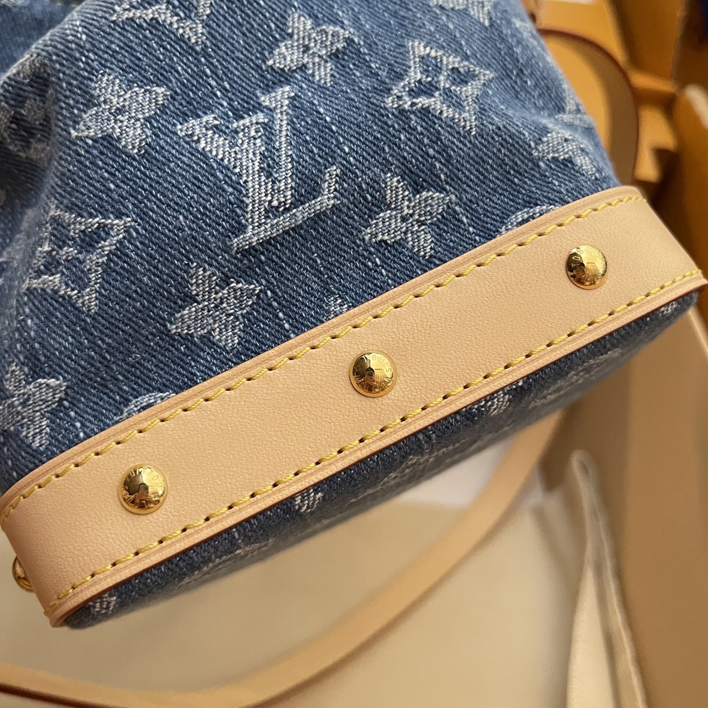 Louis Vuitton Nano Noé Chain Bucket Bag, Denim, 13 x 16 x 10 cm 4 i1747233443745 104 0 3