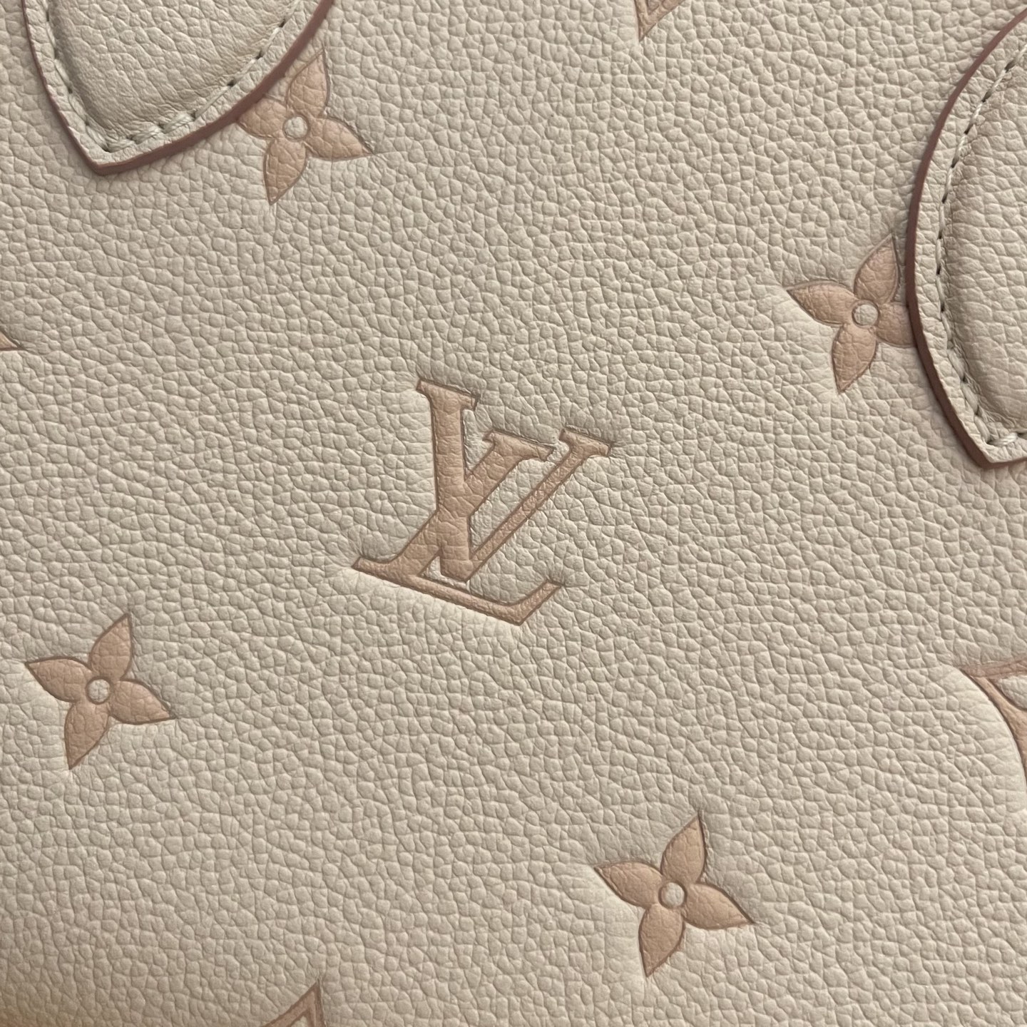 Louis Vuitton OnTheGo Small Tote Bag Monogram Empreinte Leather M14403 6 i1747320382982 9478 0 5