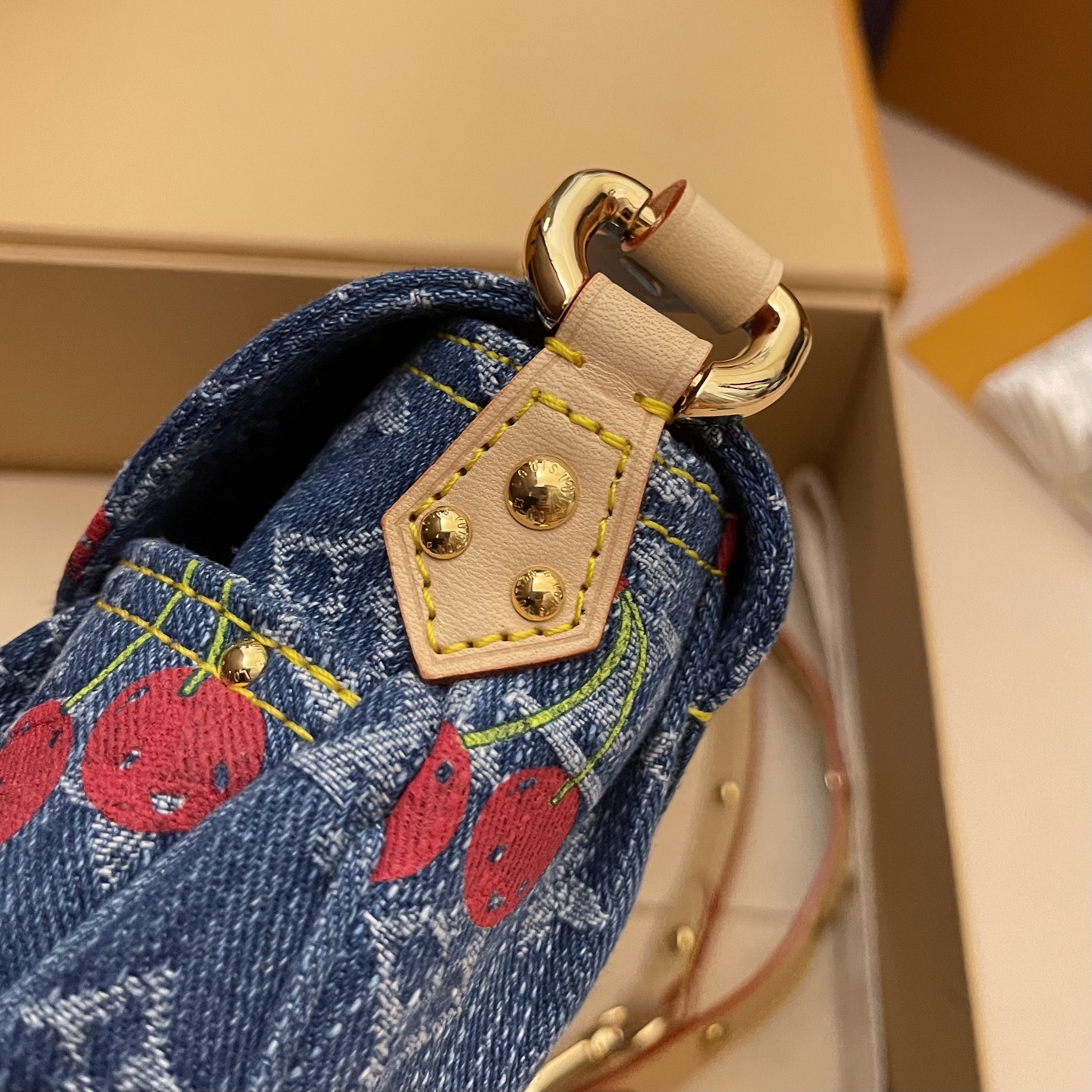 Sunset Handbag in Monogram Denim with Cherry Embroidery, 27 x 18 x 3 cm 8 i1748441159995 5136 0 6
