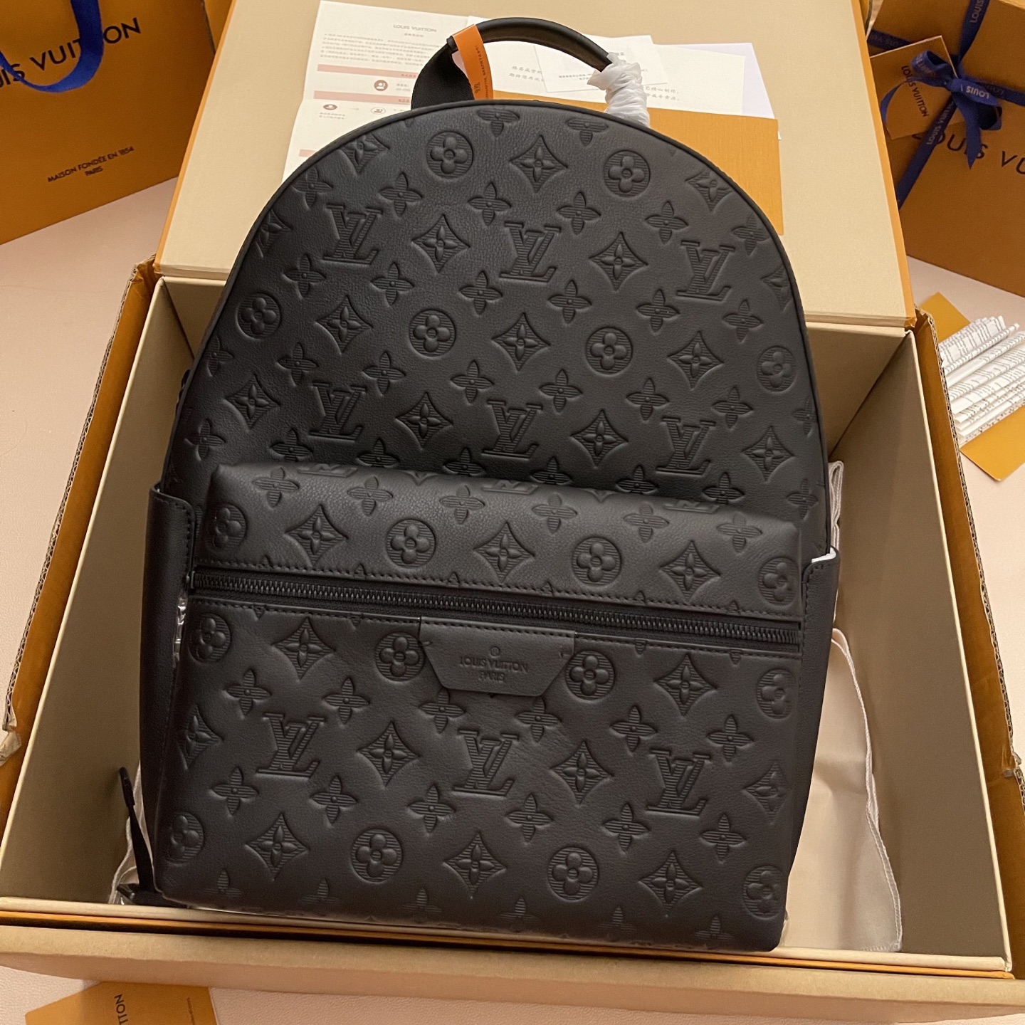 Louis Vuitton Discovery Backpack M46553 - Premium Leather, Spacious & Stylish 2 i1748443241643 5392 0 0