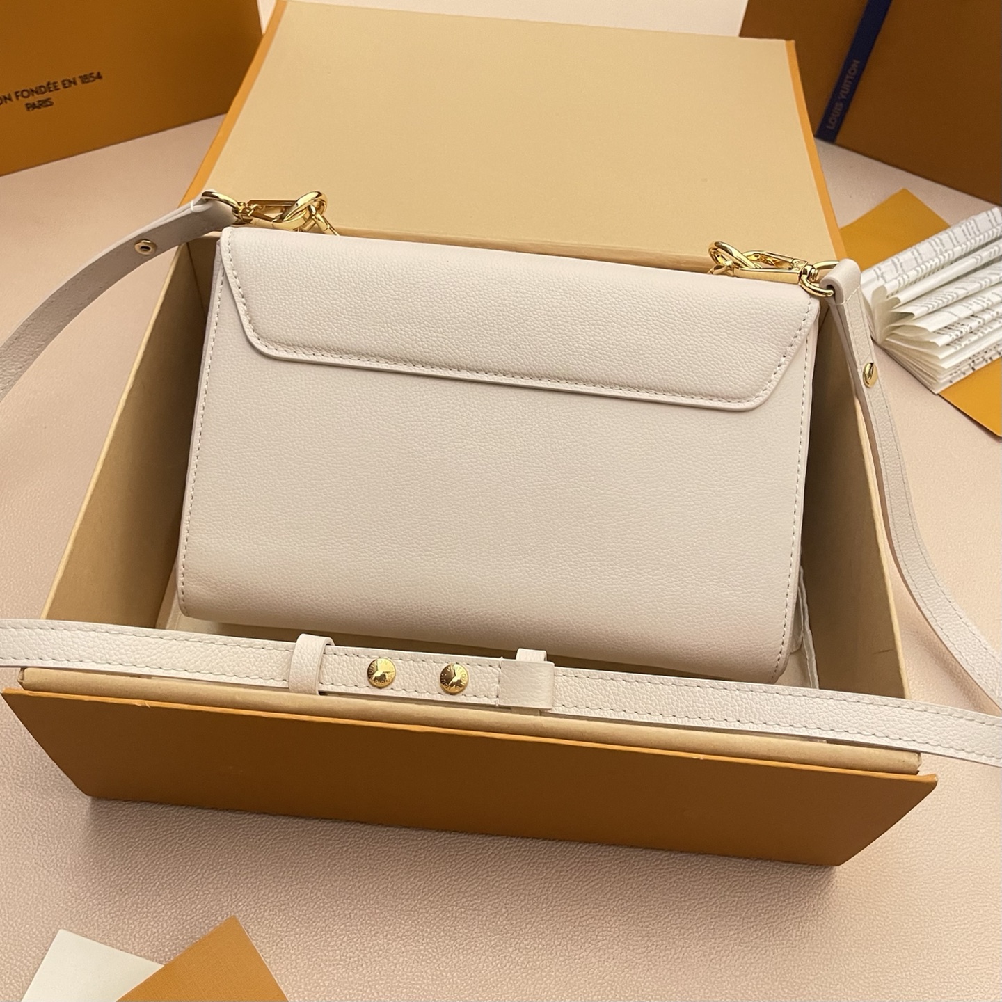 Louis Vuitton Twist Slim Handbag, Harmony Collection, Taurillon Leather, White 3 i1748530127620 5954 0 1