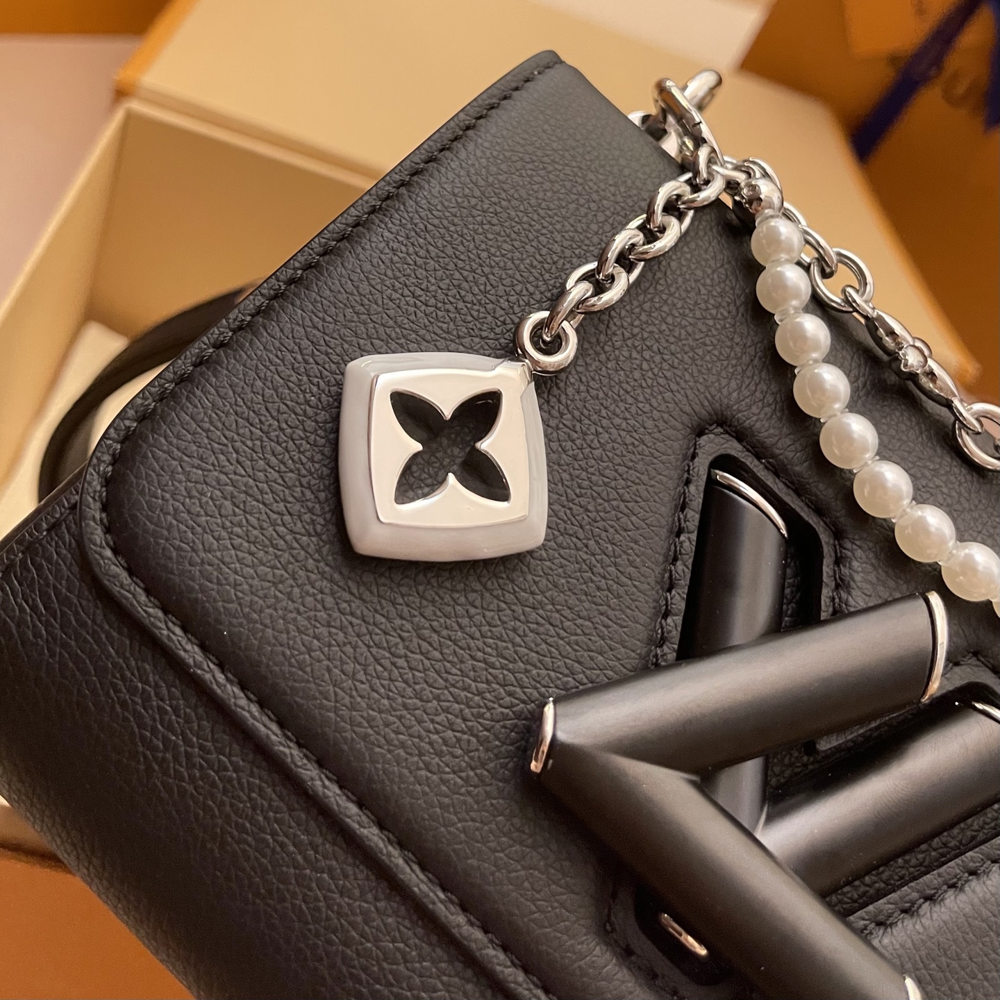 Louis Vuitton Twist Slim Black Leather Handbag with Pearl Chain, Small 6 i1748530212055 51 0 4