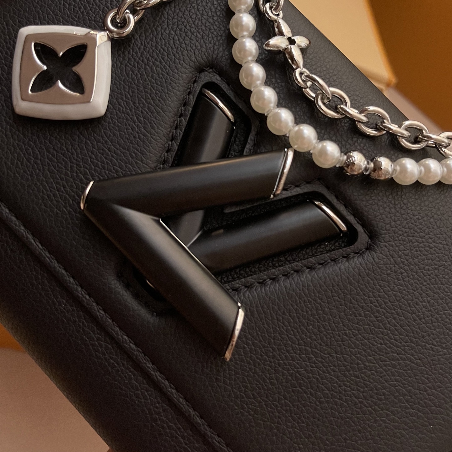 Louis Vuitton Twist Slim Black Leather Handbag with Pearl Chain, Small 5 i1748530213601 7614 0 3