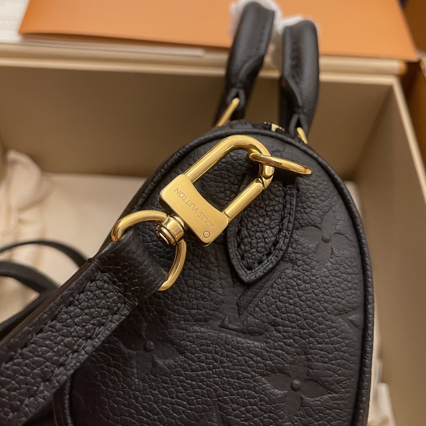 Louis Vuitton Nano Speedy Pillow Bag M82450 - Premium Leather, Compact Design 7 i1748531667829 3046 0 4