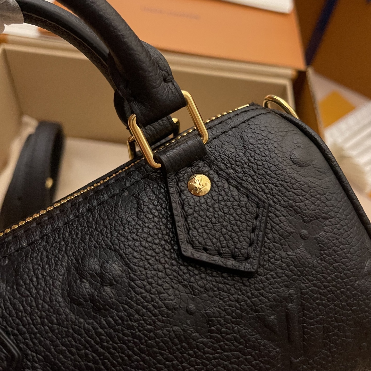 Louis Vuitton Nano Speedy Pillow Bag M82450 - Premium Leather, Compact Design 5 i1748531667871 6559 0 3