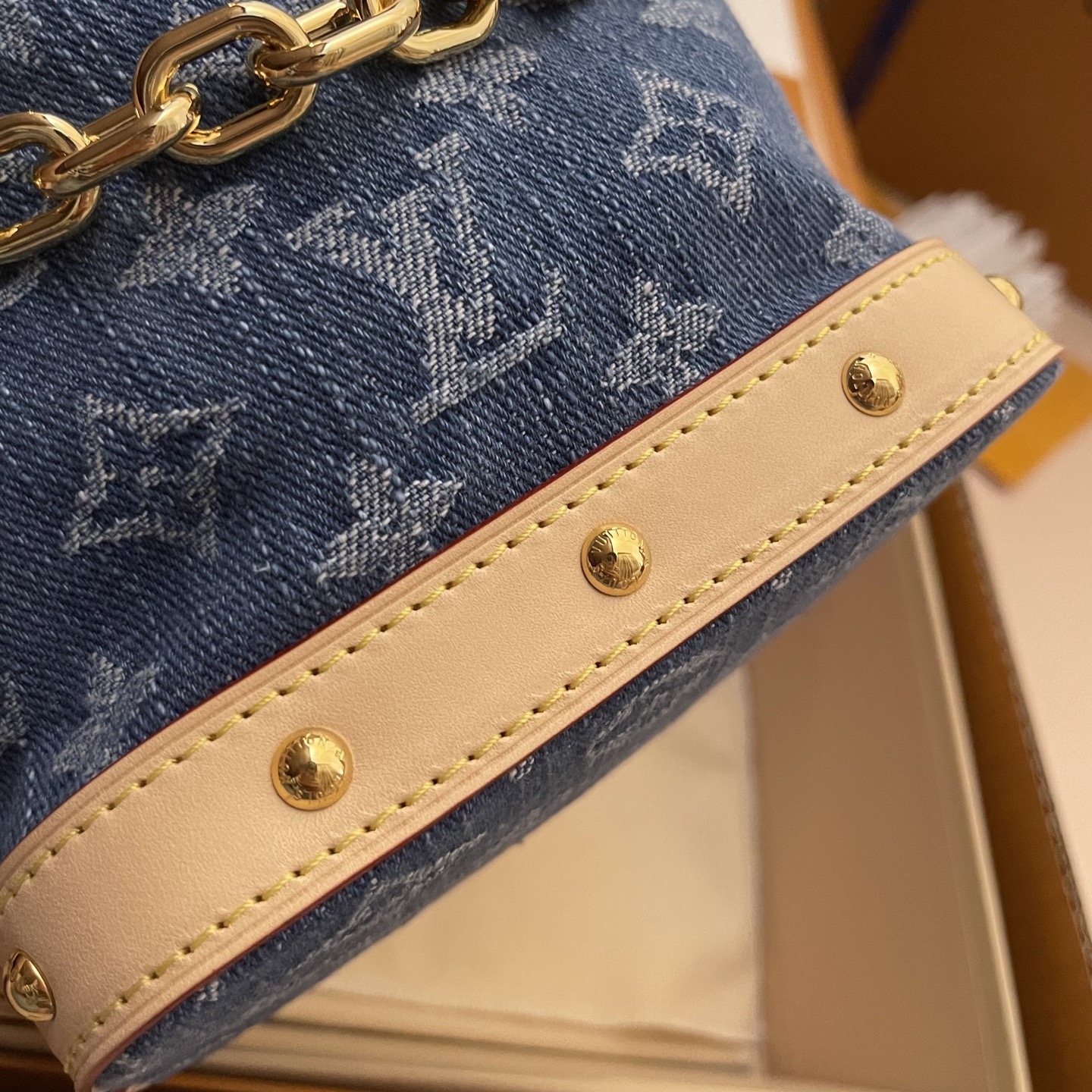 Louis Vuitton Nano Noé Chain Bucket Bag - Denim Monogram, Luxury Design 6 i1749218650604 6331 0 4