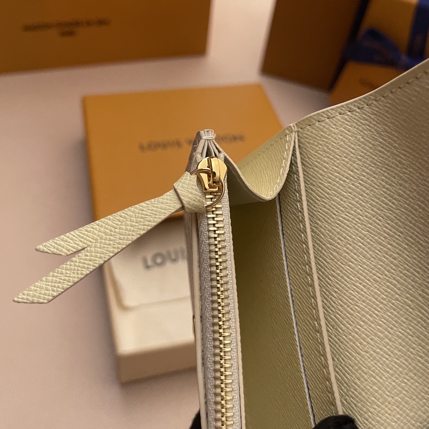 Louis Vuitton Rosalie Coin Purse Damier Azur Wallet, Compact & Stylish 7 i1752331512350 4046 0 6