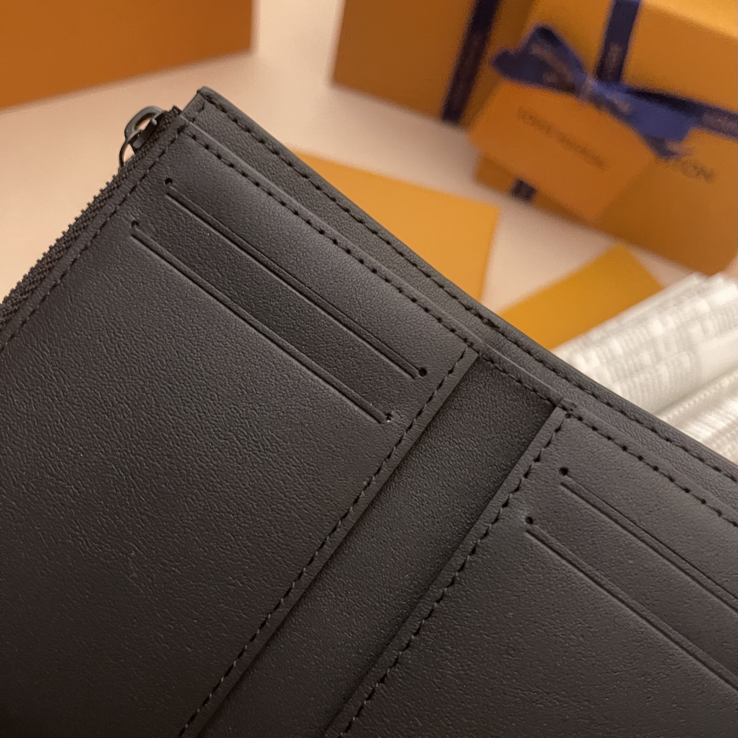 Louis Vuitton Victor Wallet Monogram Shadow Leather Black, 11.5 x 9 x 2.5 cm 8 i1752415059836 6277 0 7