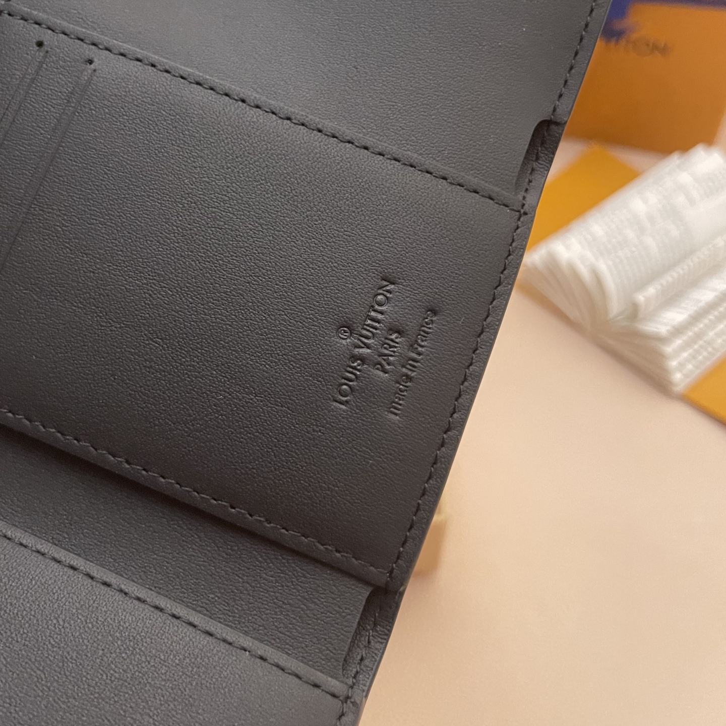 Louis Vuitton Victor Wallet Monogram Shadow Leather Black, 11.5 x 9 x 2.5 cm 7 i1752415064628 81 0 6