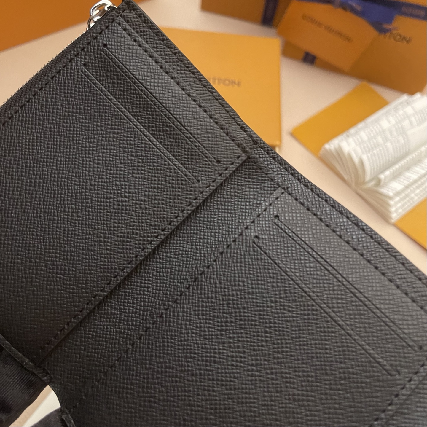 Louis Vuitton Victor Wallet Monogram Canvas Compact Card Holder 8 i1752415261321 1527 0 6