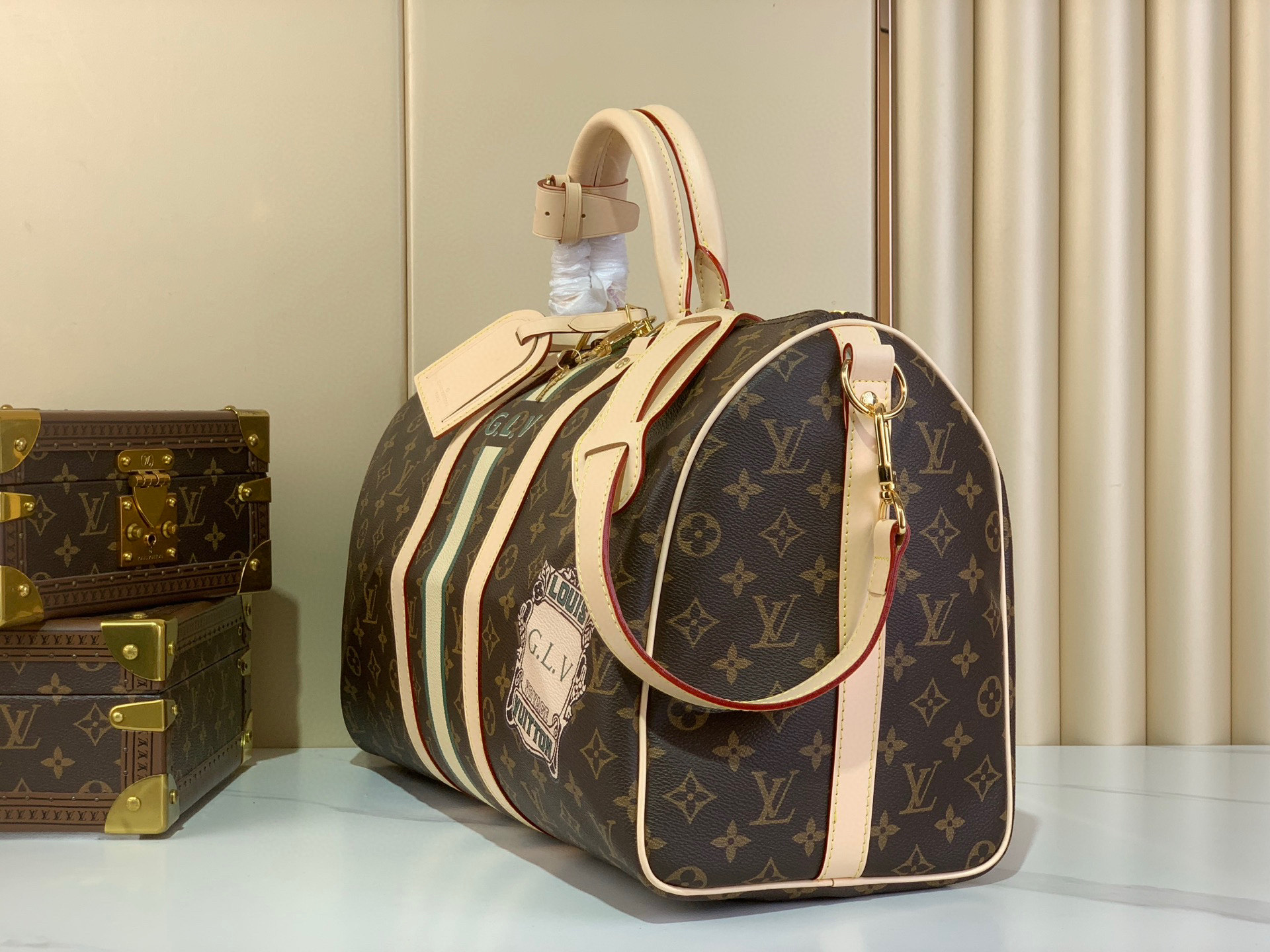 Louis Vuitton Keepall Bandouliere 45 Mon Monogram Travel Bag, P01944 4 i1752586510183 6685 0 2