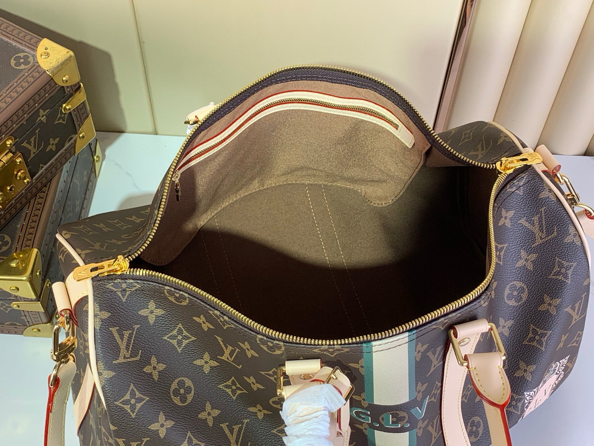 Louis Vuitton Keepall Bandouliere 45 Mon Monogram Travel Bag, P01944 10 i1752586512296 9735 0 8