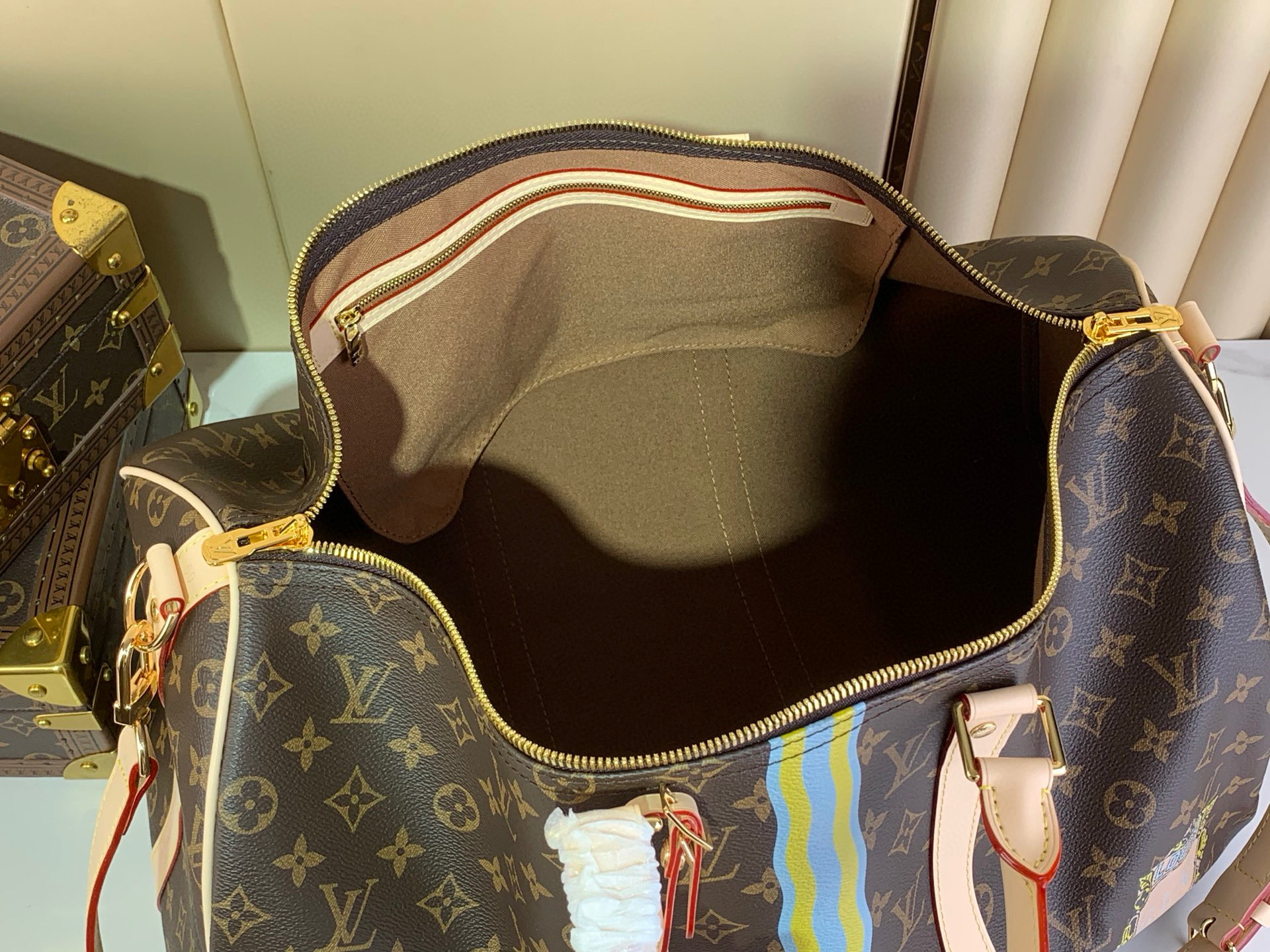 Louis Vuitton Keepall Bandoulière 50 Monogram Canvas Travel Bag 10 i1752586869939 954 0 8