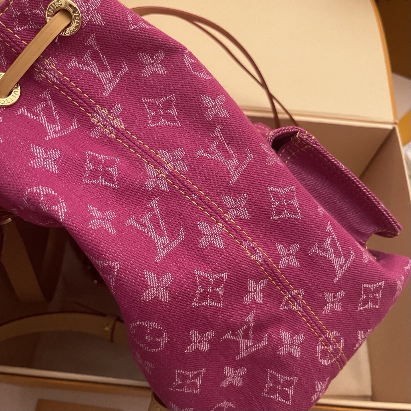 Louis Vuitton Pink Denim Backpack Vintage Limited Edition - M95240 3 i1752588487032 733 0 6