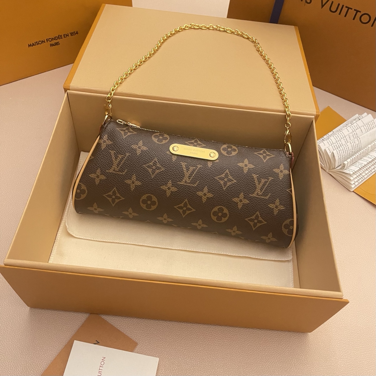 Louis Vuitton Monogram Pochette Eva Bag with Gold Chain - Stylish & Compact 1 i1752589505248 8275 0 0