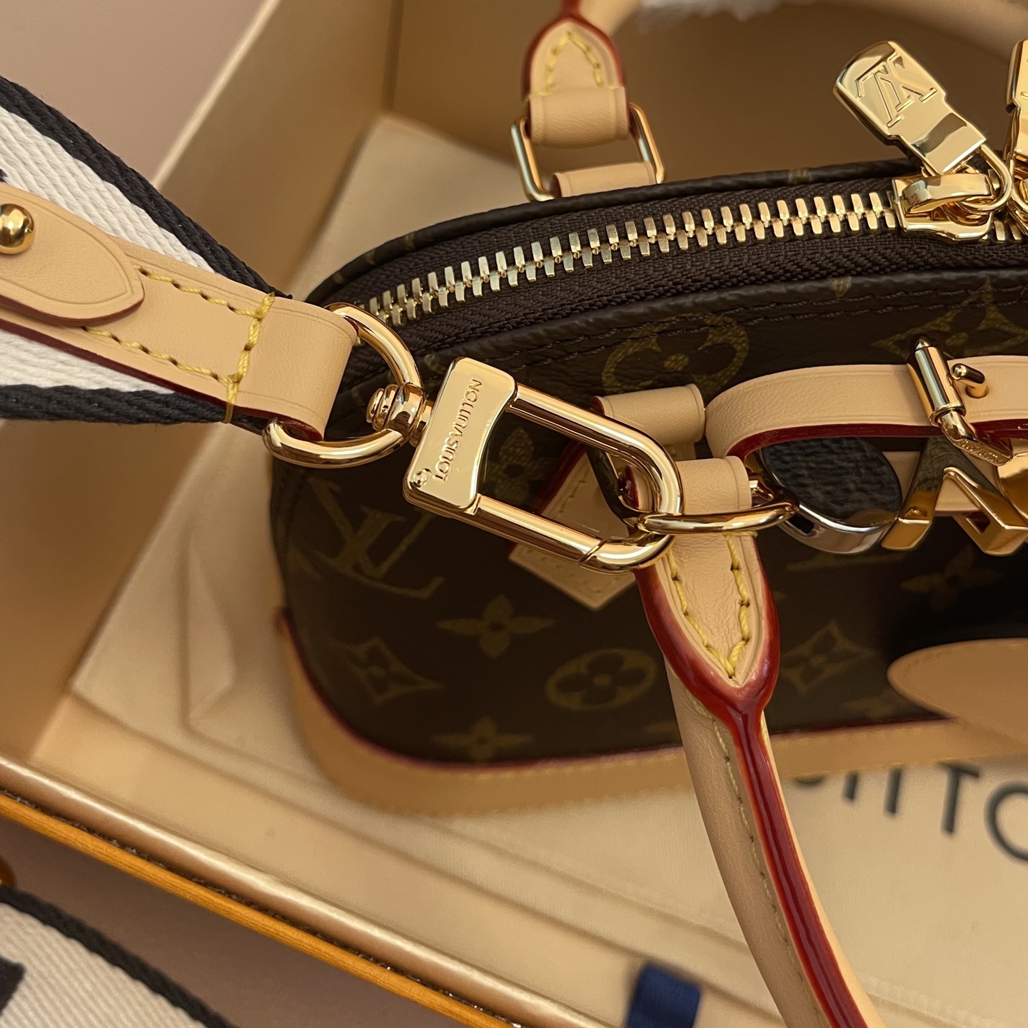 Louis Vuitton Alma Mini Monogram Canvas with Charms and Heart Coin Purse 7 i1754819122938 2656 0 6