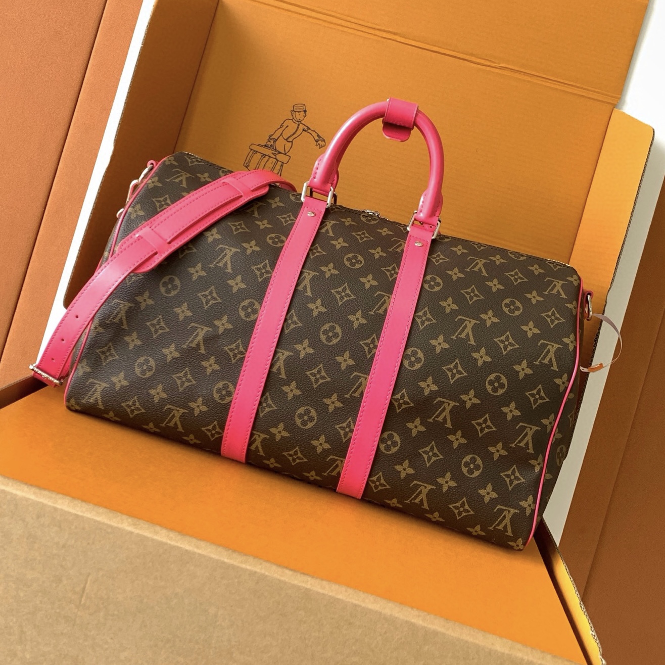 Louis Vuitton Keepall Bandoulière 45 Monogram Canvas with Pink Leather 3 i1754912667664 613 0 0