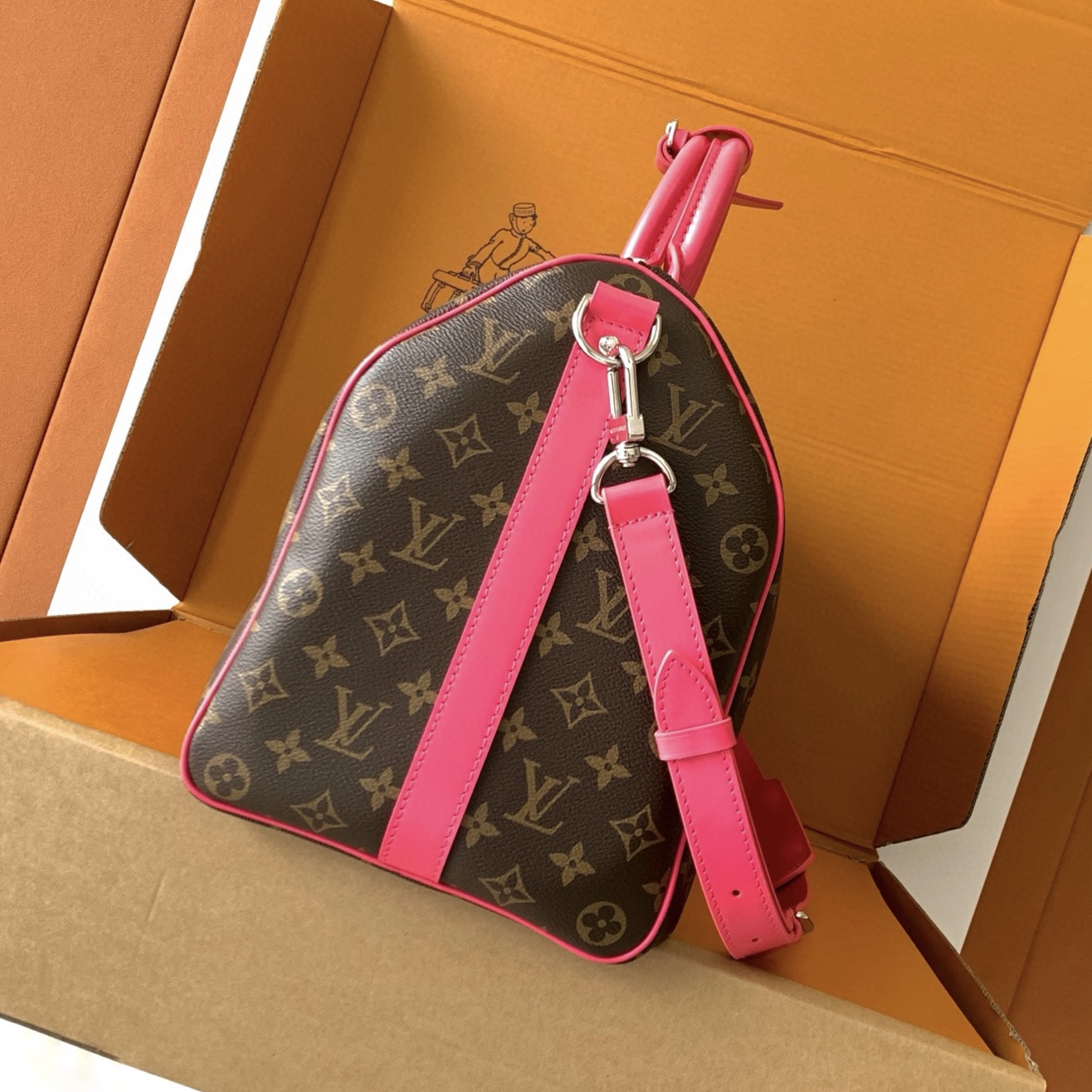 Louis Vuitton Keepall Bandoulière 45 Monogram Canvas with Pink Leather 4 i1754912668488 8008 0 1