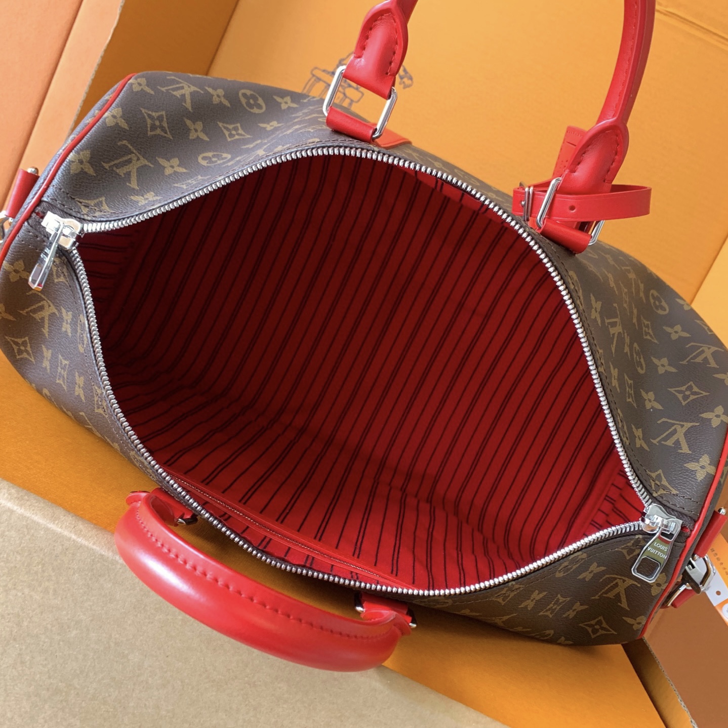 Louis Vuitton Keepall Bandoulière 45 Monogram Brown/Red Travel Bag 8 i1754912911633 4279 0 6