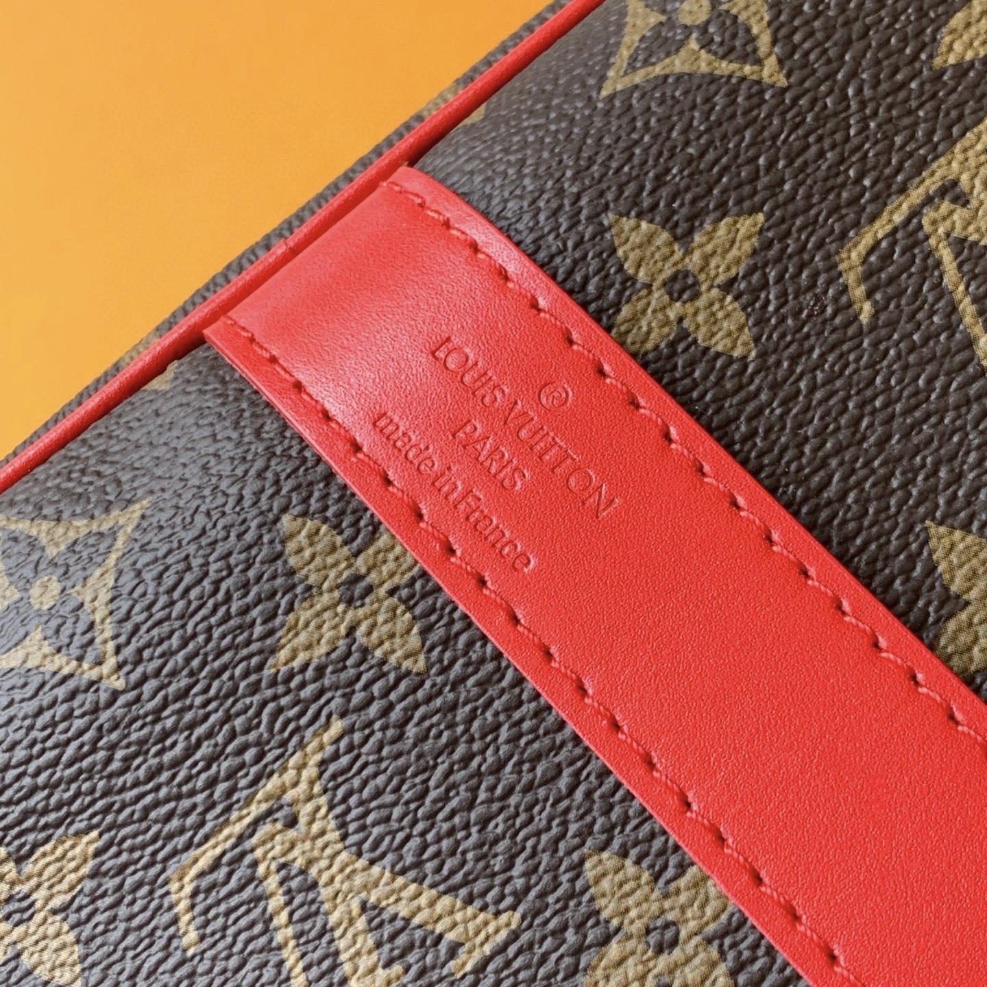 Louis Vuitton Keepall Bandoulière 45 Monogram Brown/Red Travel Bag 10 i1754912911827 5053 0 8