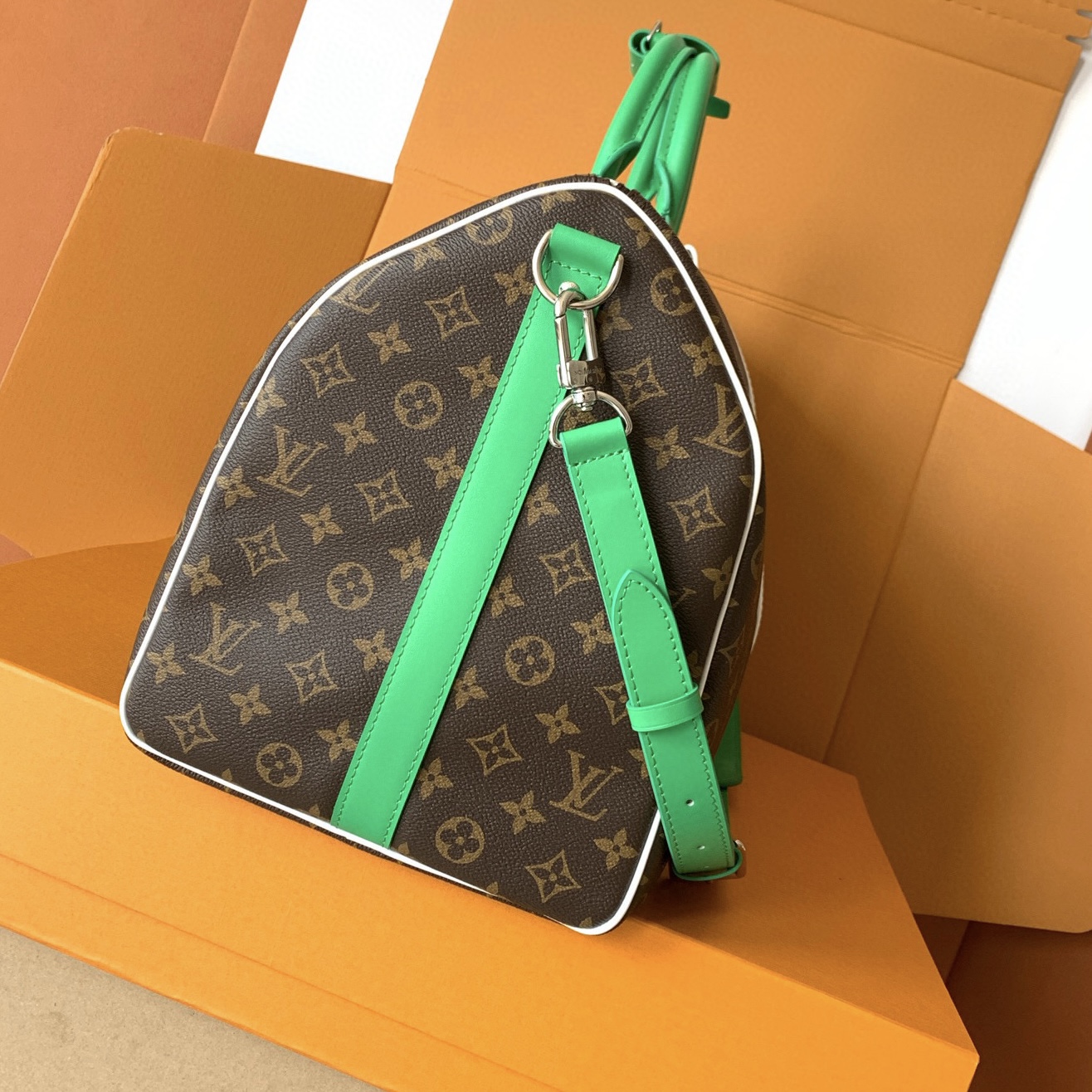 Louis Vuitton Keepall Bandouliere 50 Travel Bag - Monogram Canvas with Green Accents 4 i1754913109548 7510 0 2