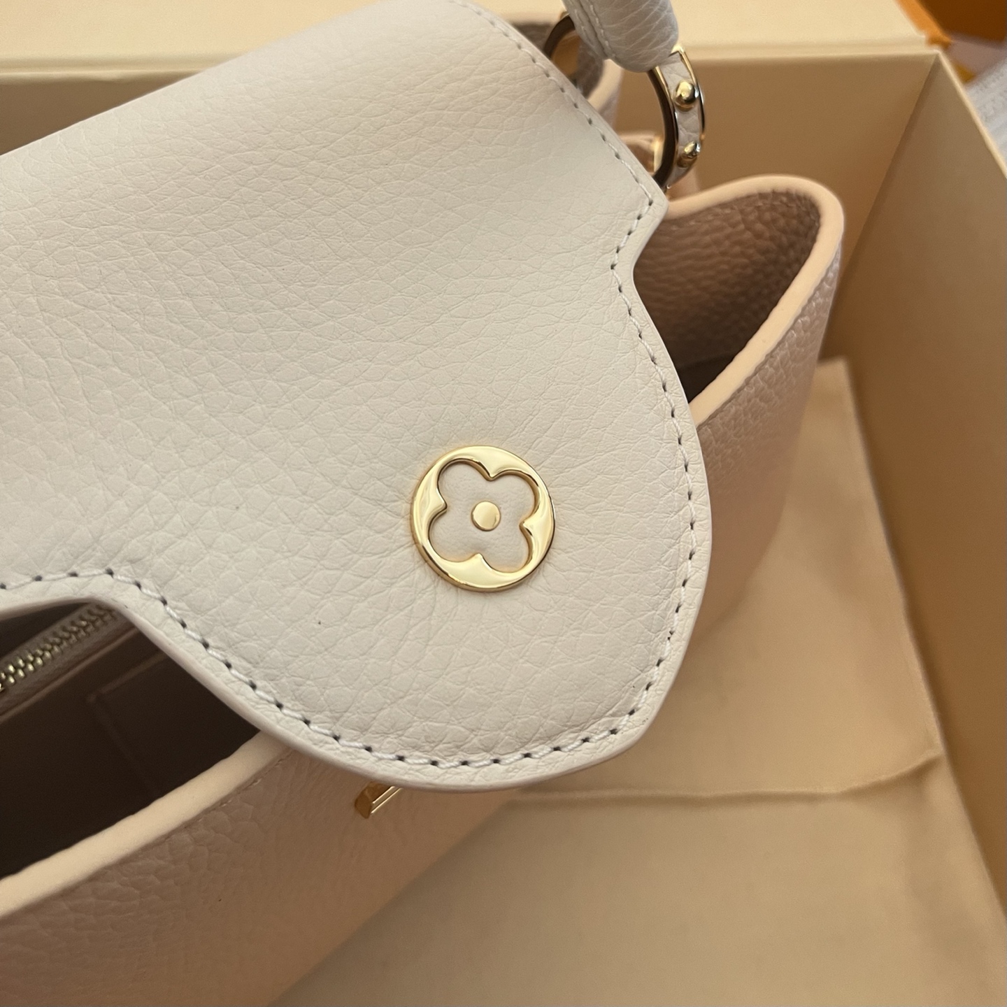 Louis Vuitton Capucines BB Daydream Taurillon Leather Handbag - M25461 6 i1754914390518 5223 0 3